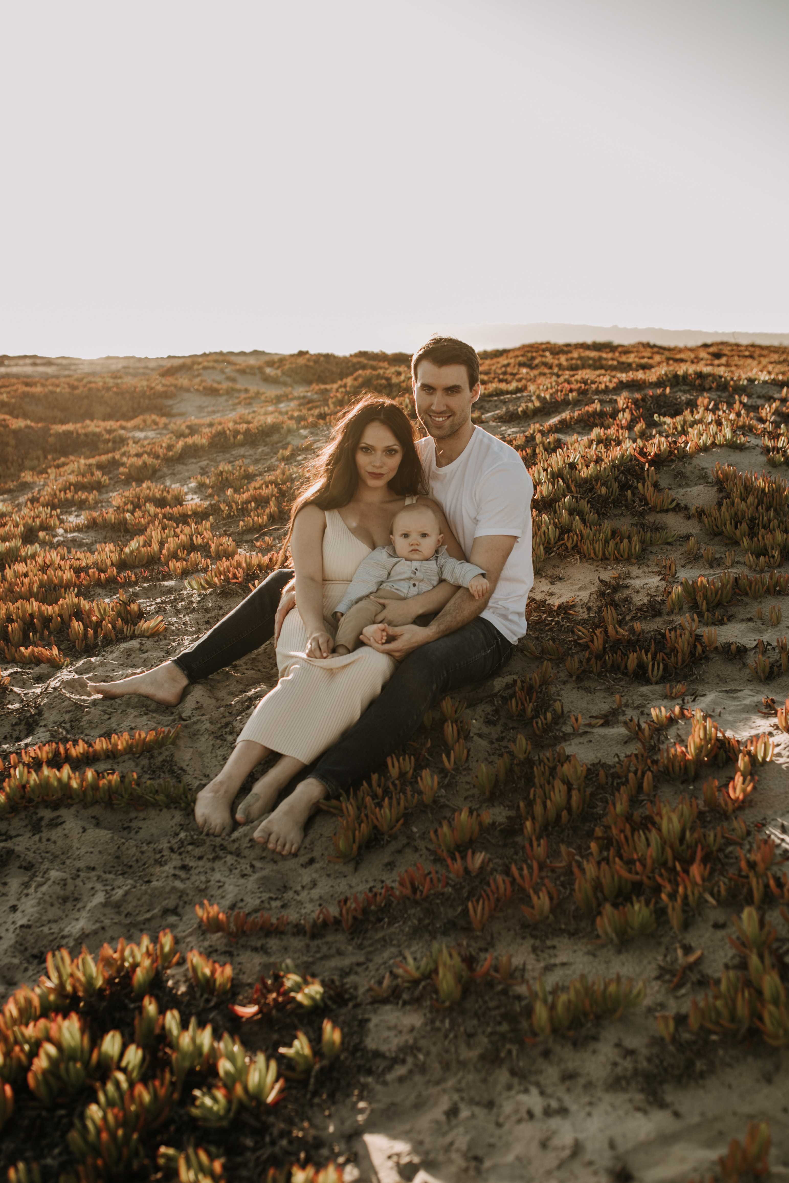 warm family beach photos golden hour sunset maternity San Diego family photographer Sabrina Kinsella sabrinalynnphoto