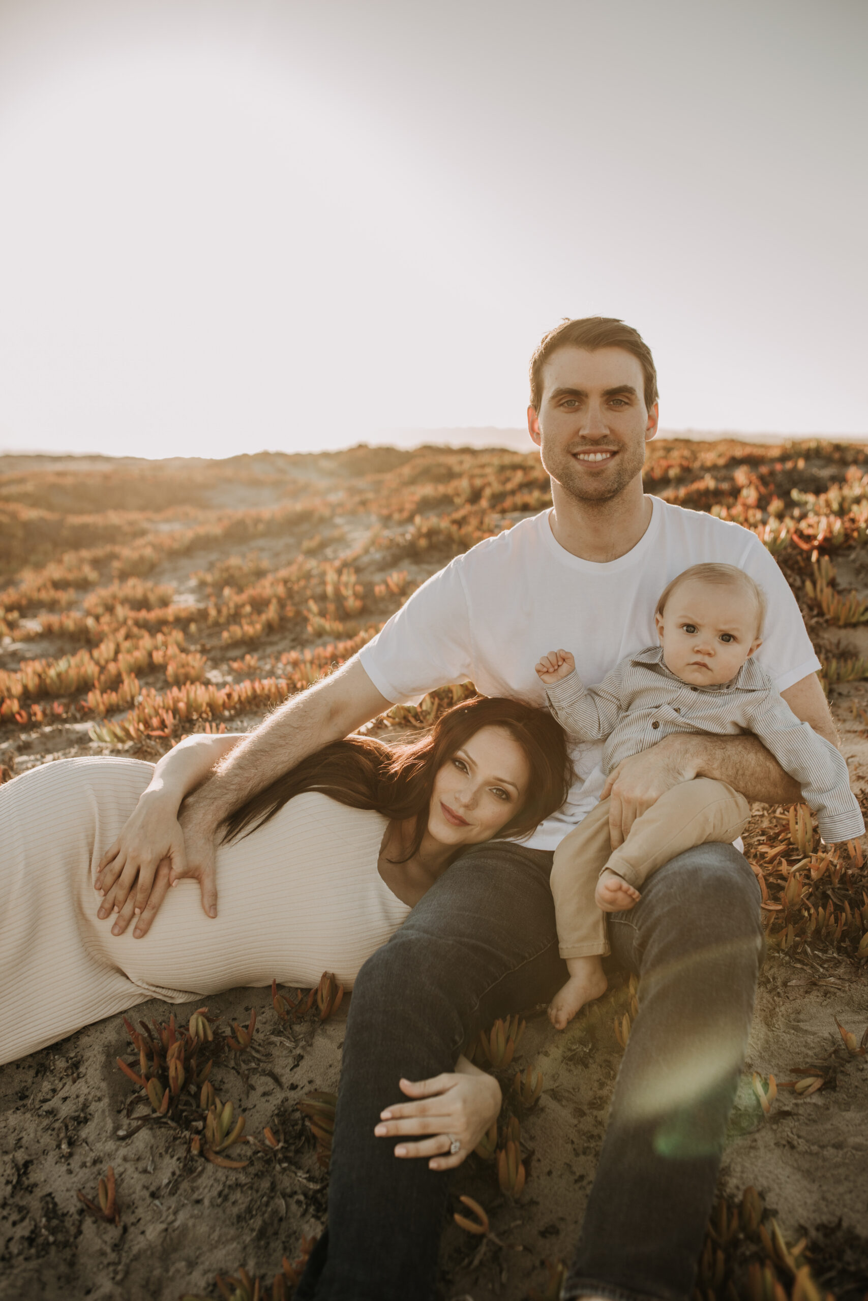 warm family beach photos golden hour sunset maternity San Diego family photographer Sabrina Kinsella sabrinalynnphoto