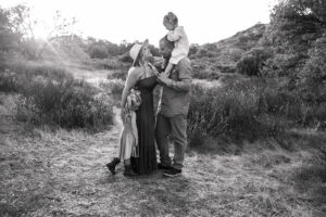 warm family farm photos outdoor family photos San Diego California San Diego family photographer Sabrina Kinsella Sabrinalynnphoto