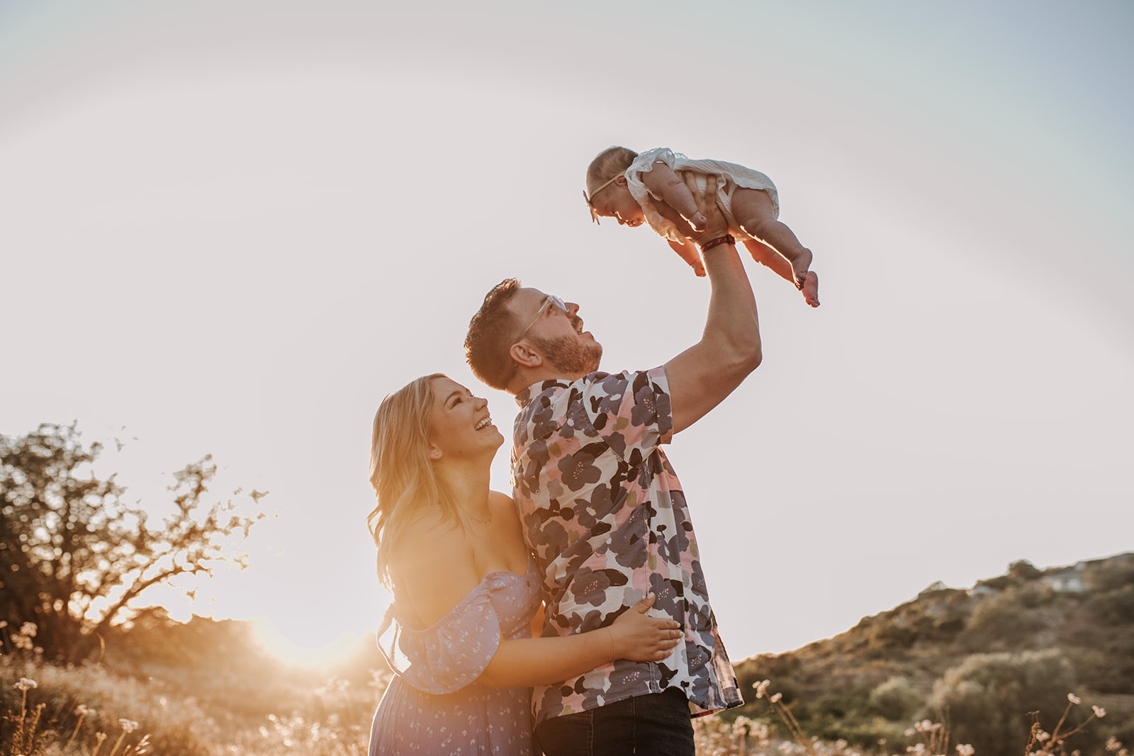 warm san diego family photos outdoor photoshoot san diego photographer sabrina kinsella sabrinalynnphoto