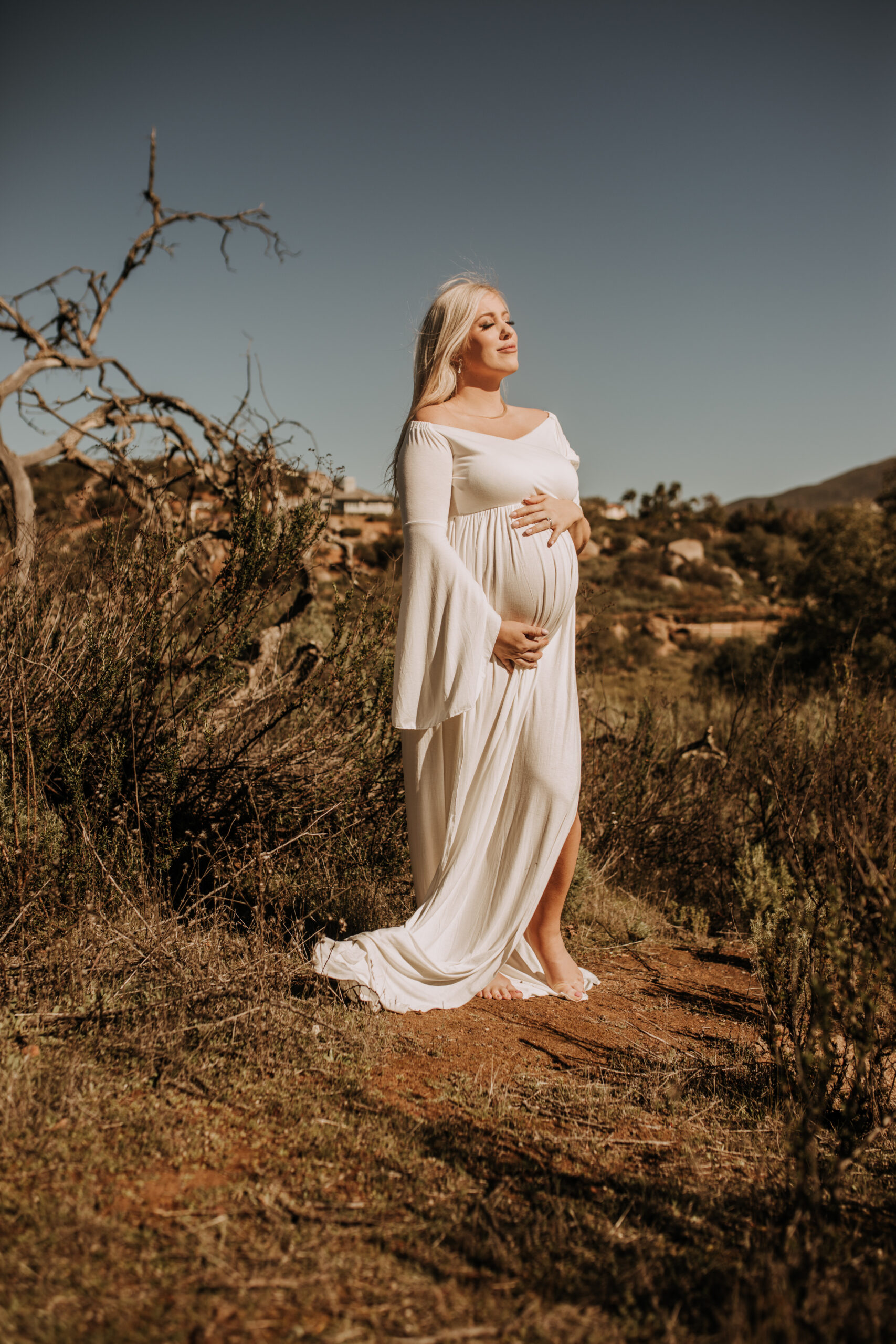 maternity photographer maternity photos maternity dress maternity photo inspo maternity photographer pregnancy motherhood white dress outdoor photos San Diego maternity photographer