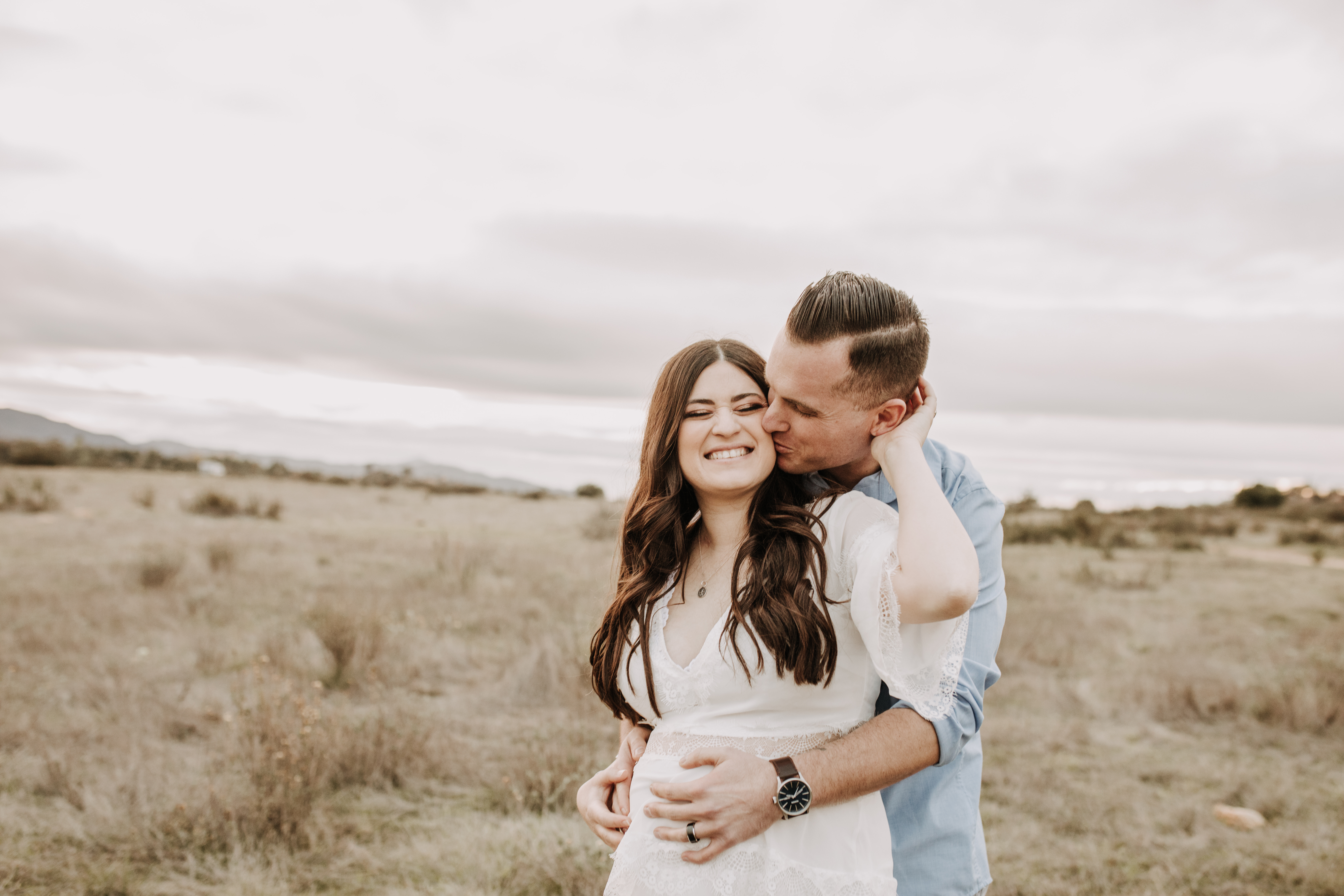 outdoor maternity fall photos maternity fashion couples photos maternity photographer San Diego maternity photographer Sabrina kinsella sabrinalynnphoto