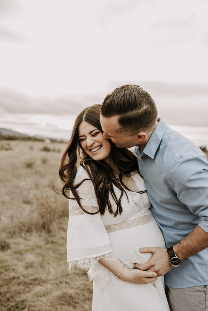 outdoor maternity fall photos maternity fashion couples photos maternity photographer San Diego maternity photographer Sabrina kinsella sabrinalynnphoto