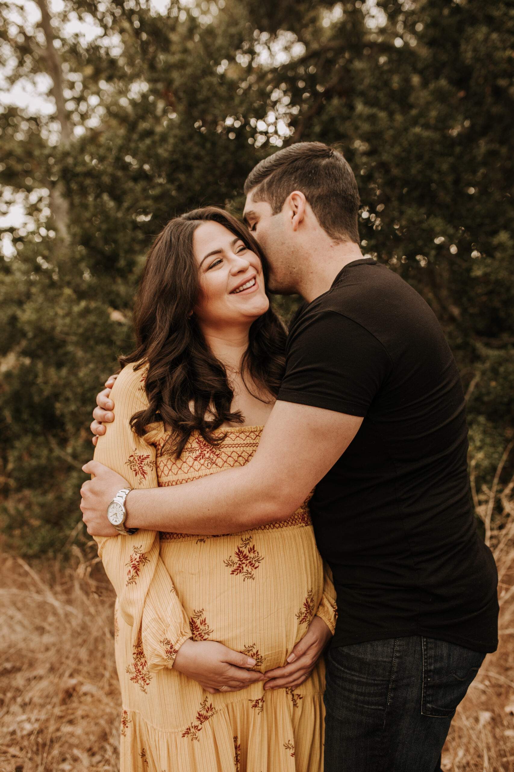 warm morning photos outdoor maternity photography expecting San Diego motherhood maternity photographer Sabrina Kinsella sabrinalynnphoto couples photoshoot fall photos