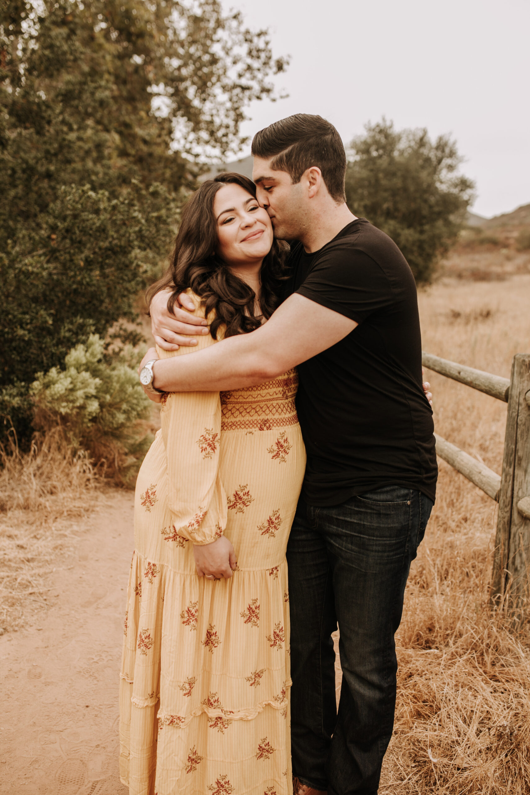 warm morning photos outdoor maternity photography expecting San Diego motherhood maternity photographer Sabrina Kinsella sabrinalynnphoto couples photoshoot fall photos