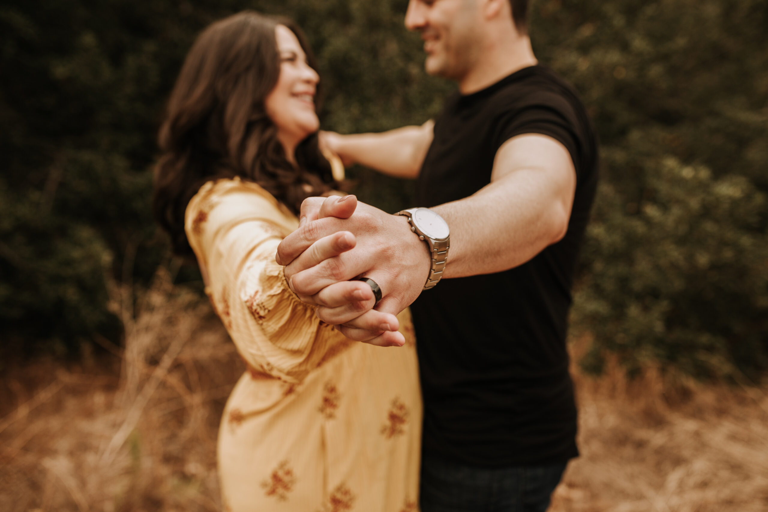 warm morning photos outdoor maternity photography expecting San Diego motherhood maternity photographer Sabrina Kinsella sabrinalynnphoto couples photoshoot fall photos