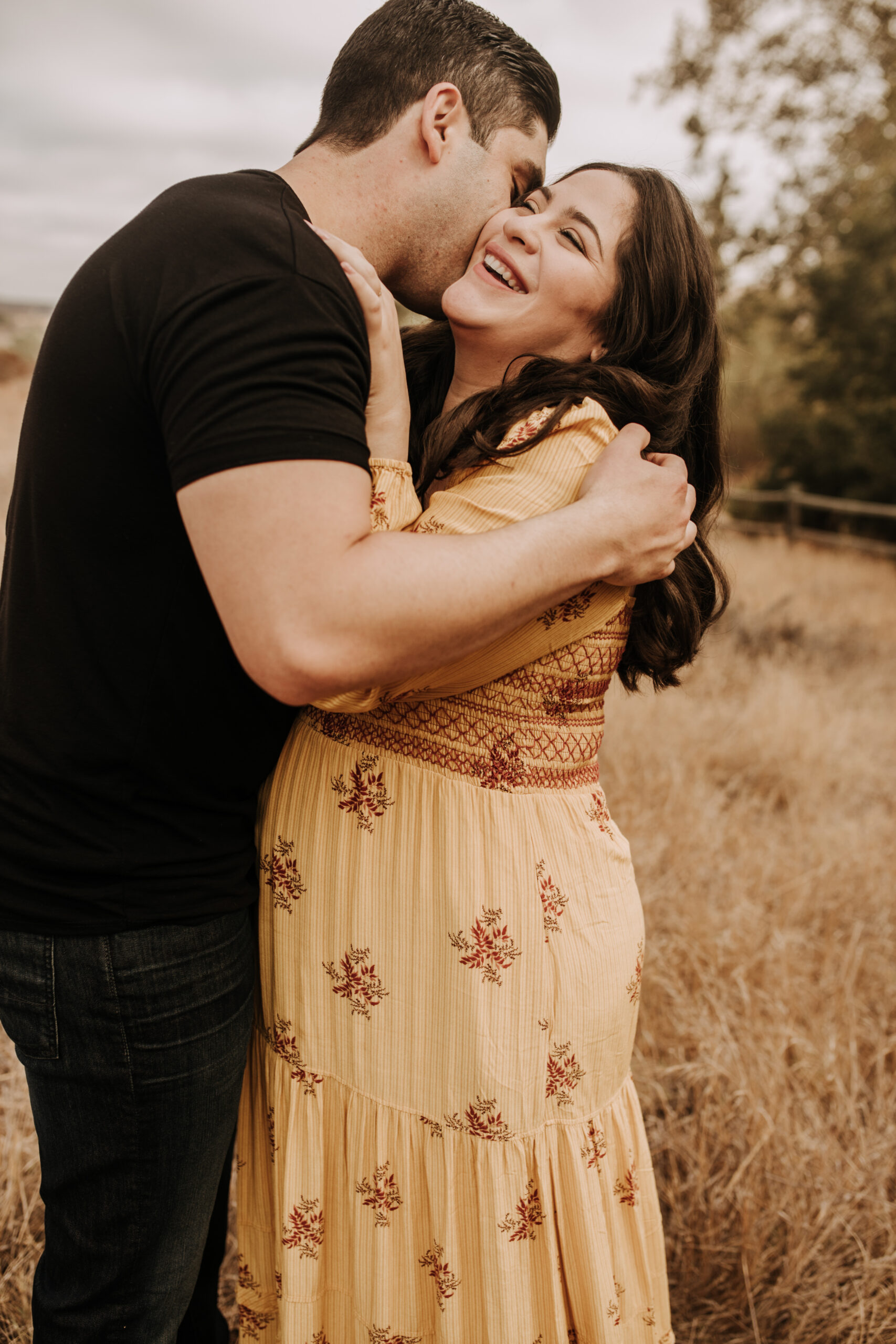 warm morning photos outdoor maternity photography expecting San Diego motherhood maternity photographer Sabrina Kinsella sabrinalynnphoto couples photoshoot fall photos