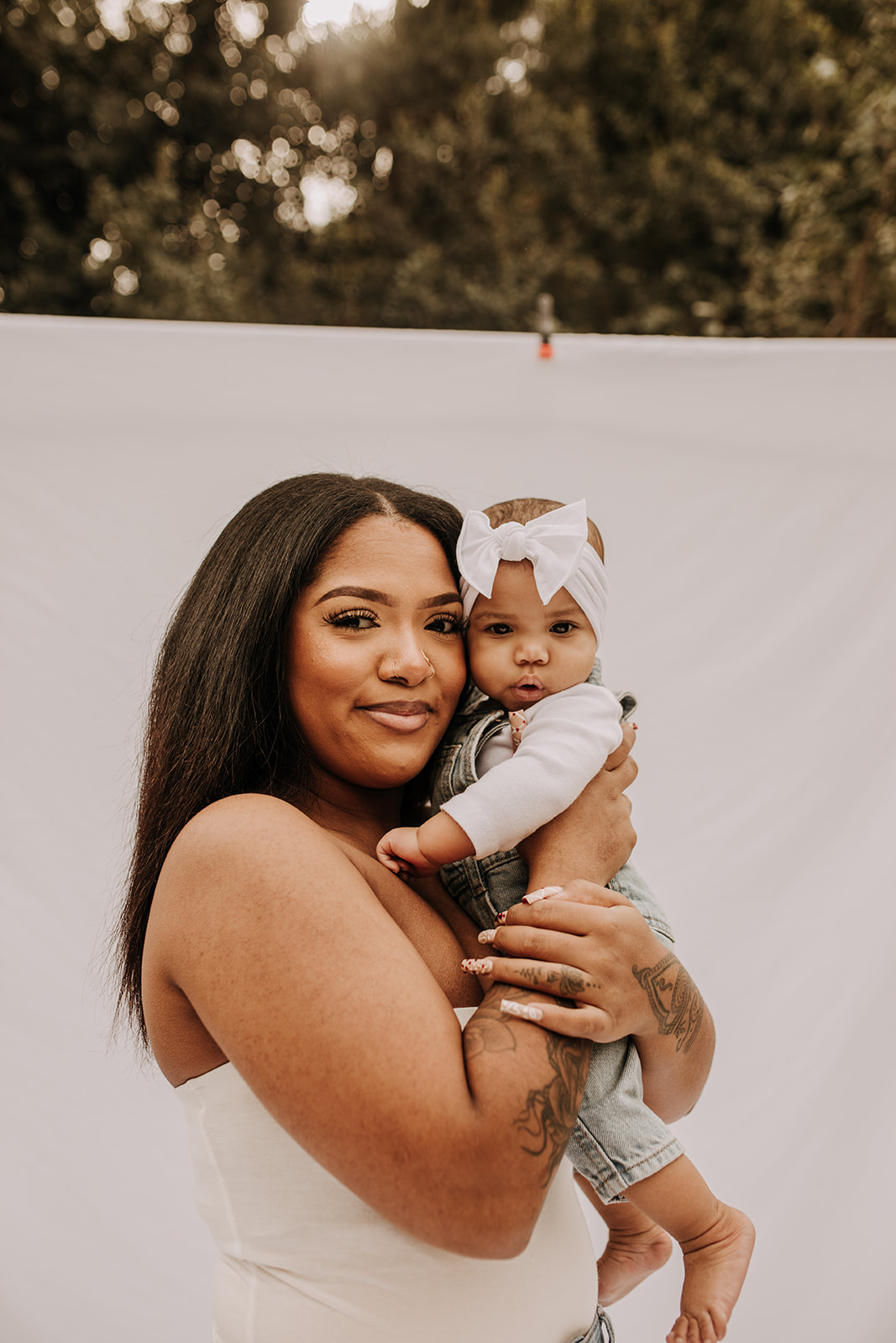 backyard mini mama and me mothers day photos motherhood photography candid family photos San Diego family photographer Sabrina kinsella