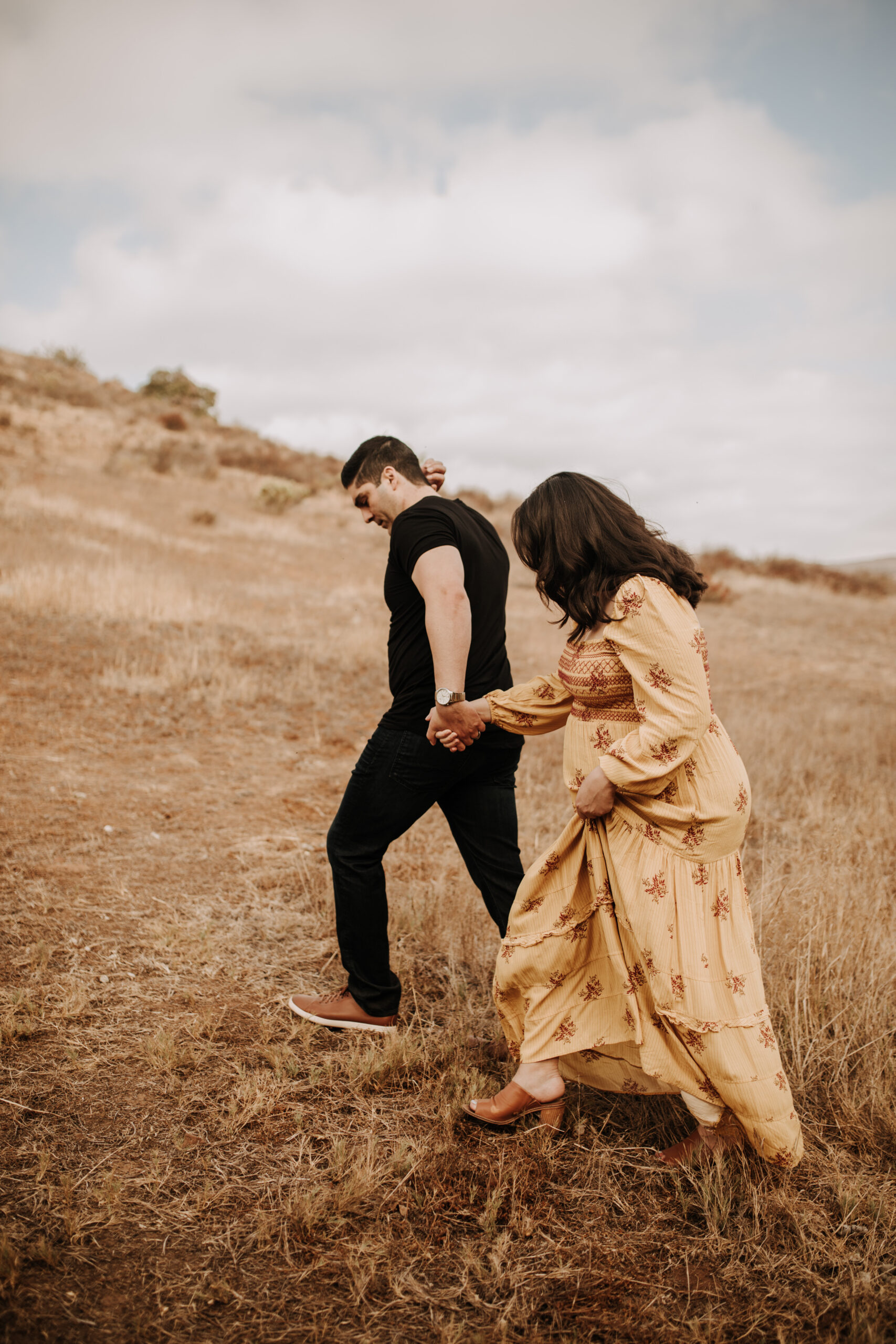 warm morning photos outdoor maternity photography expecting San Diego motherhood maternity photographer Sabrina Kinsella sabrinalynnphoto couples photoshoot fall photos