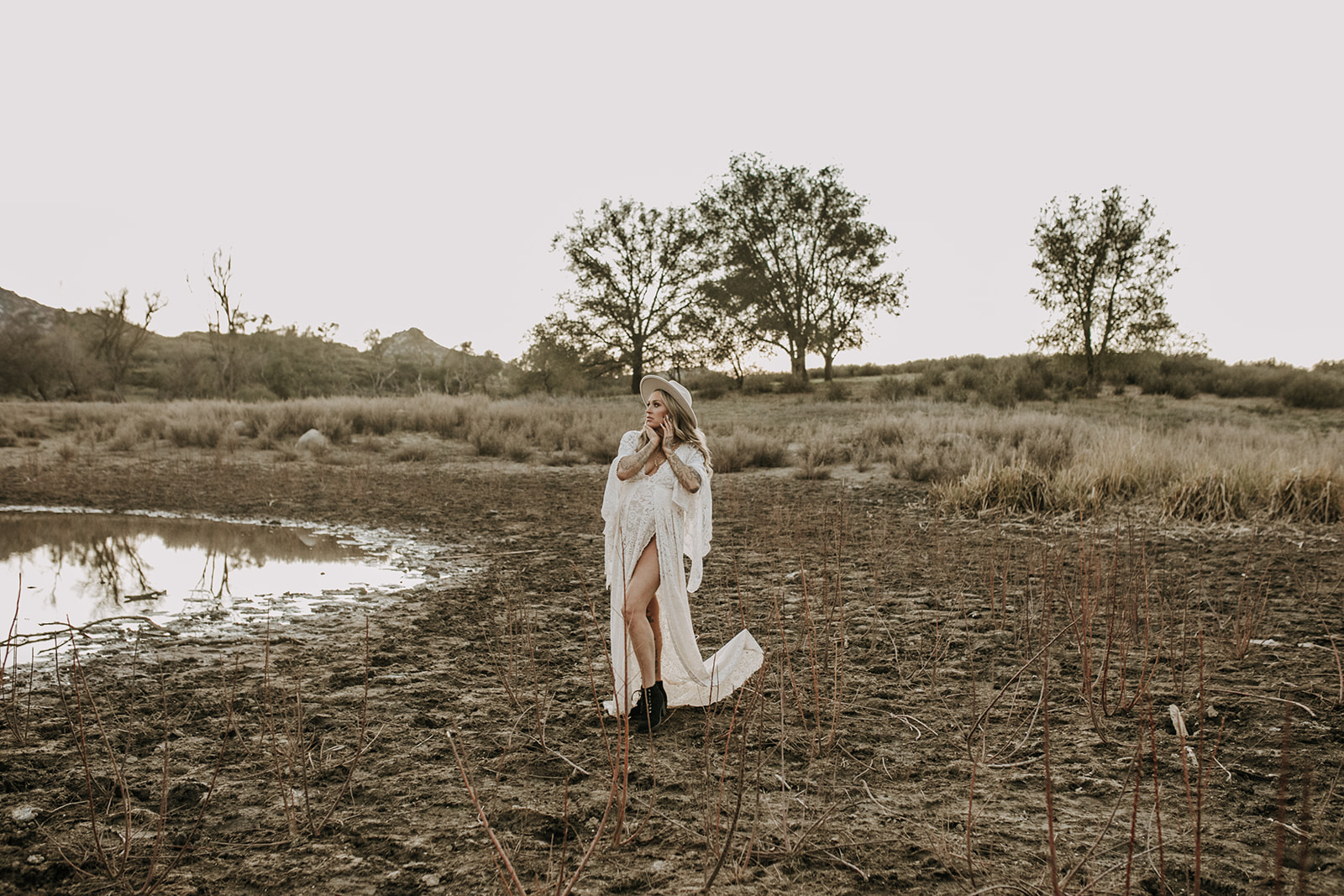 maternity photos outdoor maternity maternity fashion white dress maternity photoshoot inspo San Diego maternity photographer Sabrina Kinsella