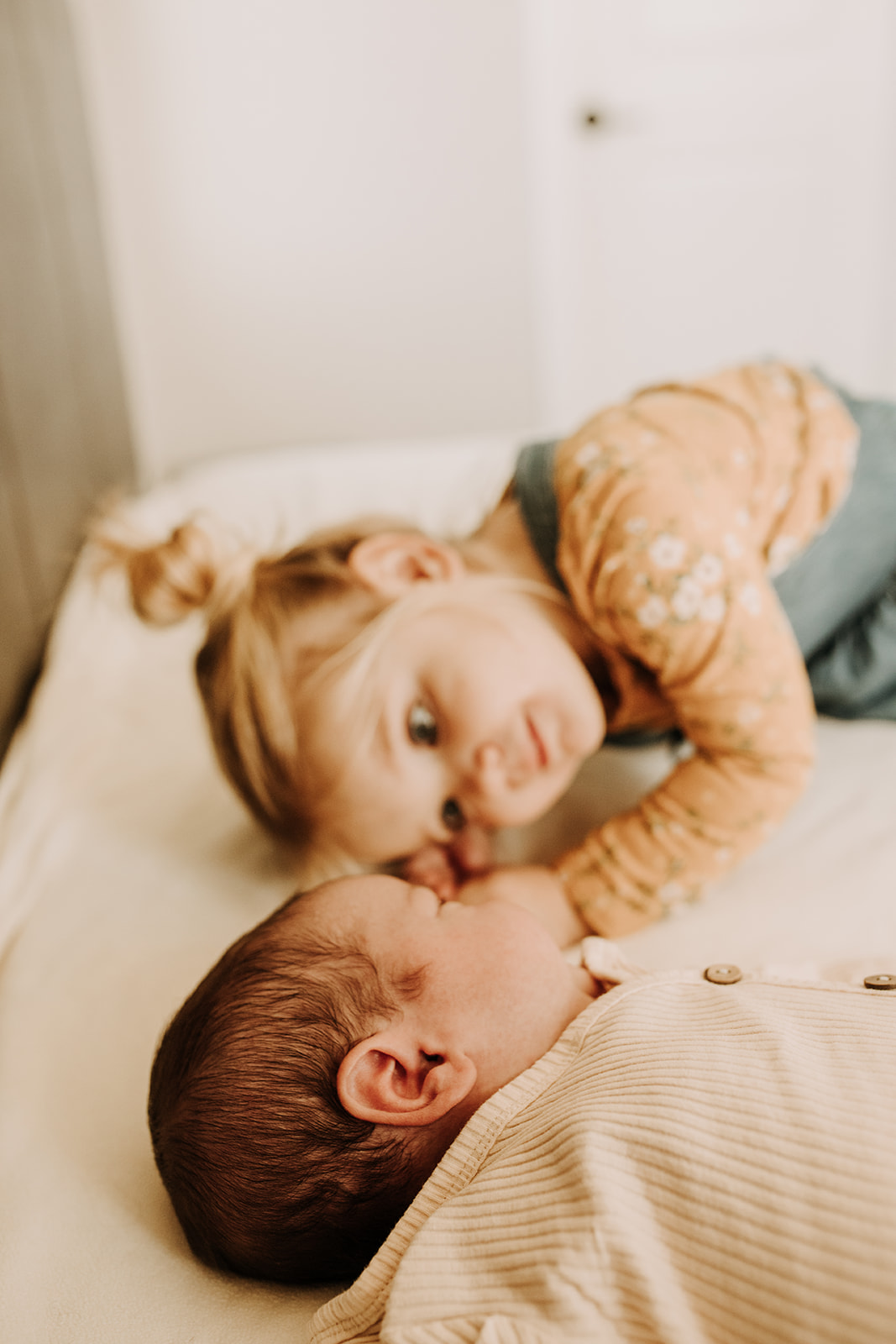 in home newborn infant newborn session family photos newborn photographer San Diego family photographer Sabrina kinsella Sabrinalynnphoto