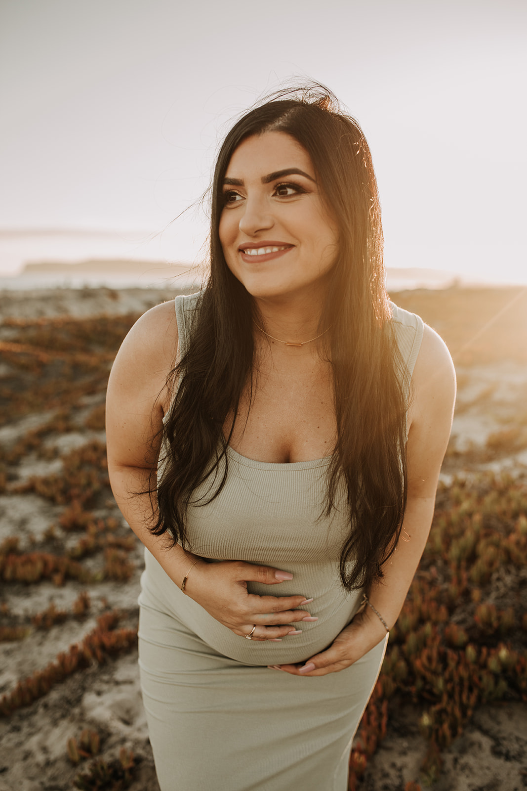 outdoor maternity beach sunset photos golden hour couples maternity San Diego maternity photographer Sabrina kinsella sabrinalynnphoto