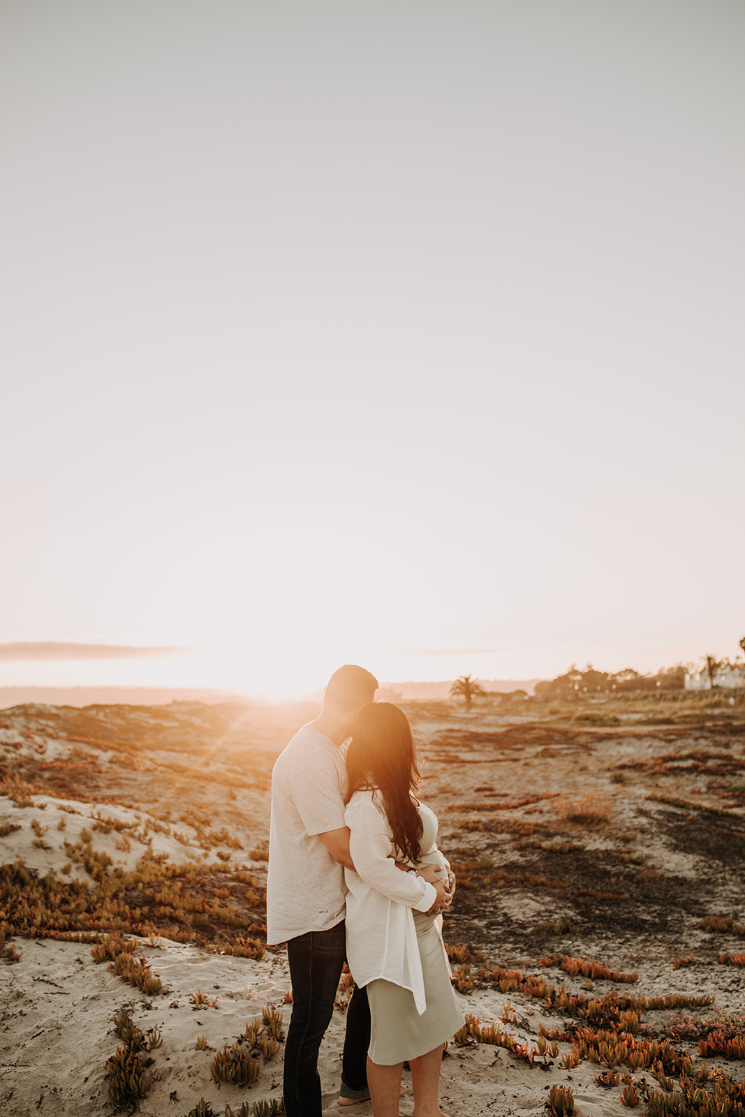 outdoor maternity beach sunset photos golden hour couples maternity San Diego maternity photographer Sabrina kinsella sabrinalynnphoto