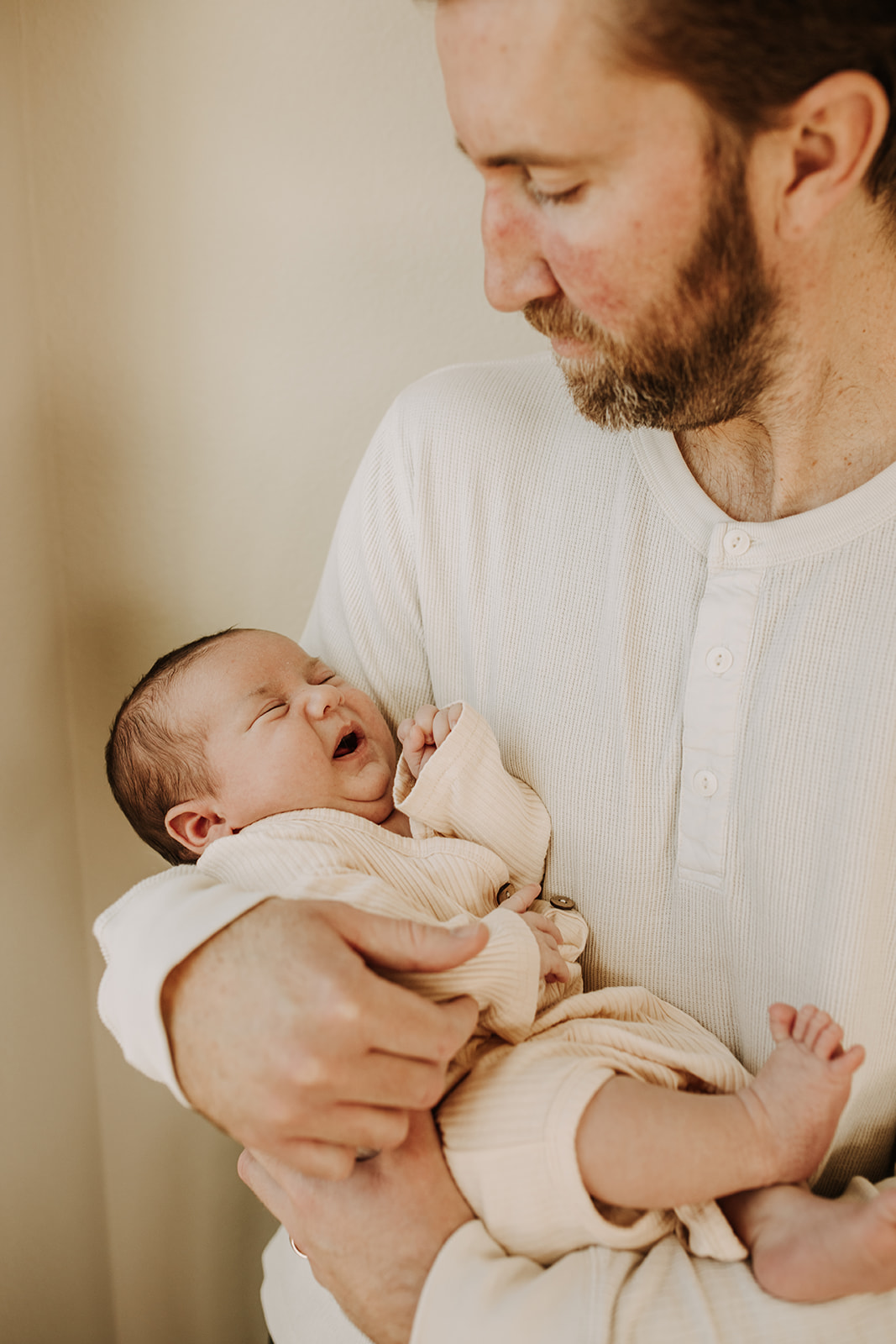 in home newborn infant newborn session family photos newborn photographer San Diego family photographer Sabrina kinsella Sabrinalynnphoto