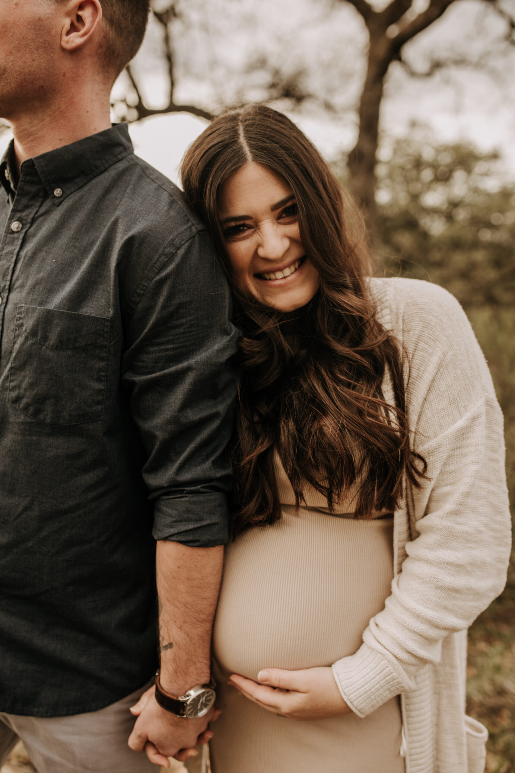 outdoor maternity fall photos maternity fashion couples photos maternity photographer San Diego maternity photographer Sabrina kinsella sabrinalynnphoto