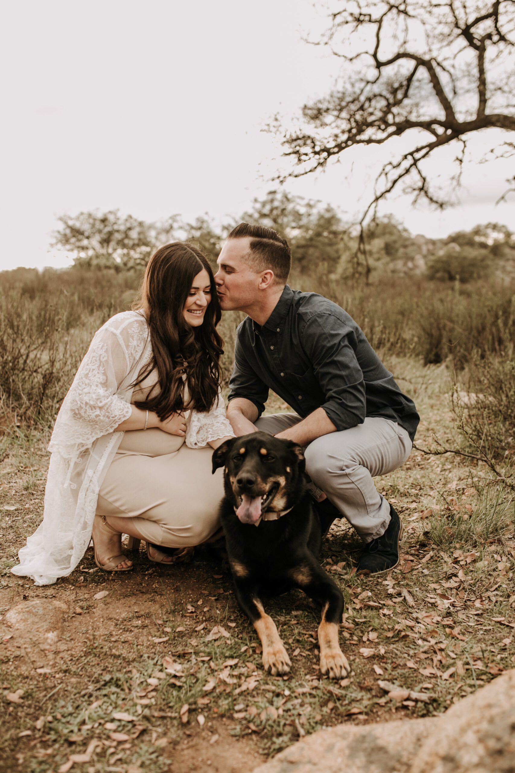 outdoor maternity fall photos maternity fashion couples photos maternity photographer San Diego maternity photographer Sabrina kinsella sabrinalynnphoto