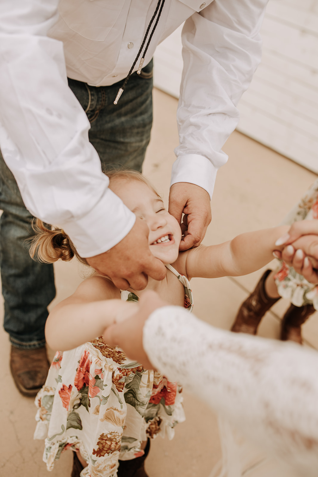 outdoor wedding backyard wedding wedding dress wedding florals western wedding rustic wedding small intimate backyard wedding bride and groom marriage just married wedding party wedding reception photos wedding photography wedding photographer San Diego wedding photographer sabrina kinsella