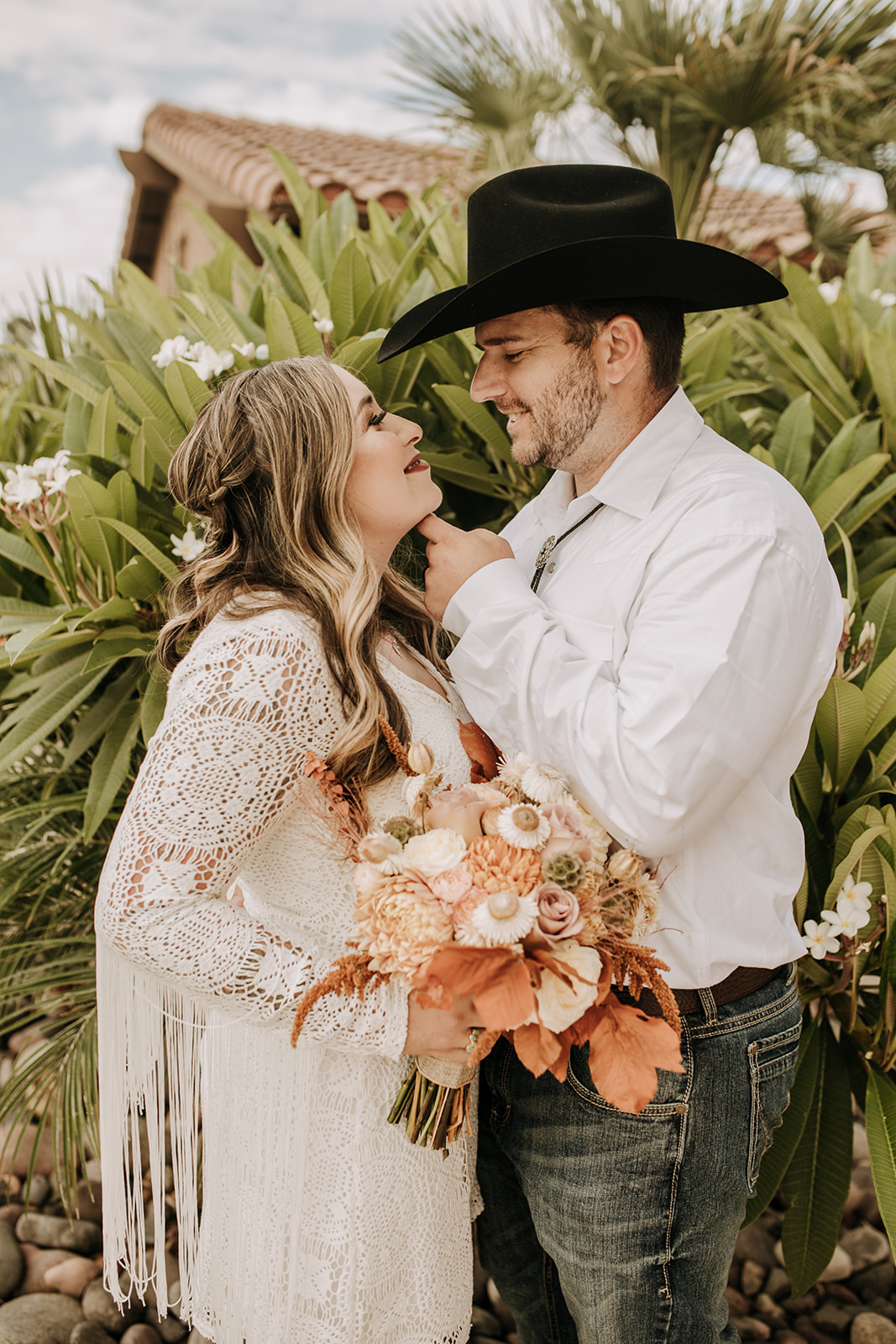 outdoor wedding backyard wedding wedding dress wedding florals western wedding rustic wedding small intimate backyard wedding bride and groom marriage just married wedding party wedding reception photos wedding photography wedding photographer San Diego wedding photographer sabrina kinsella