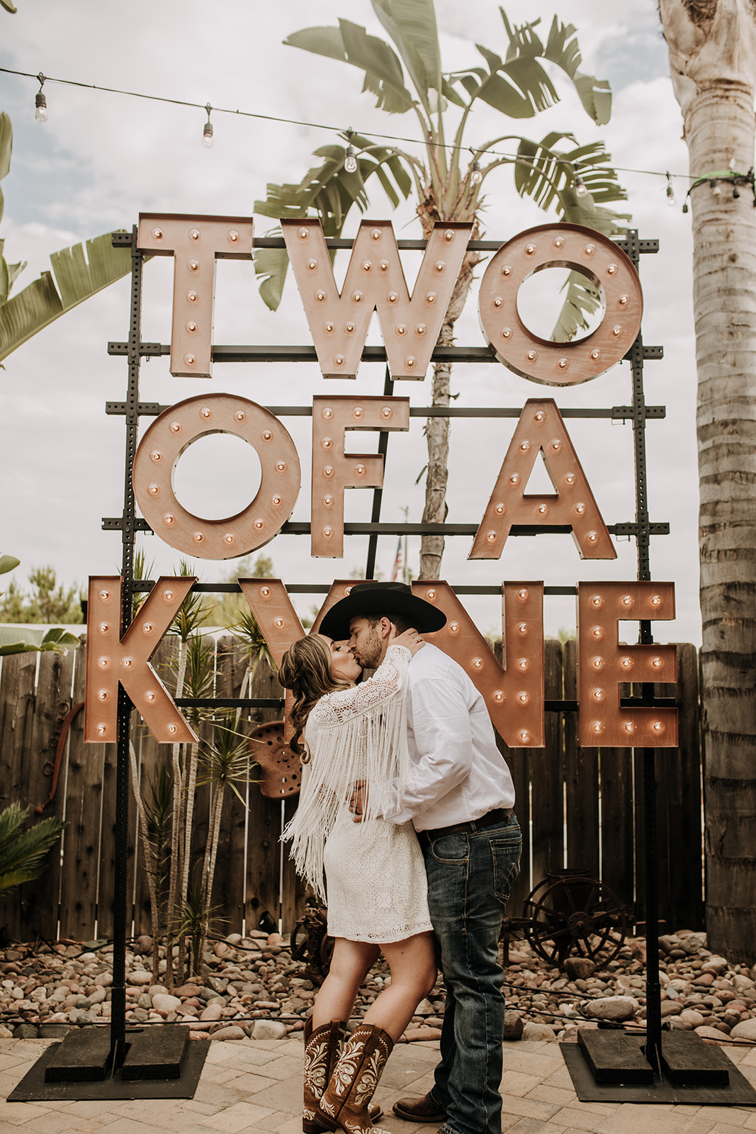 outdoor wedding backyard wedding wedding dress wedding florals western wedding rustic wedding small intimate backyard wedding bride and groom marriage just married wedding party wedding reception photos wedding photography wedding photographer San Diego wedding photographer sabrina kinsella