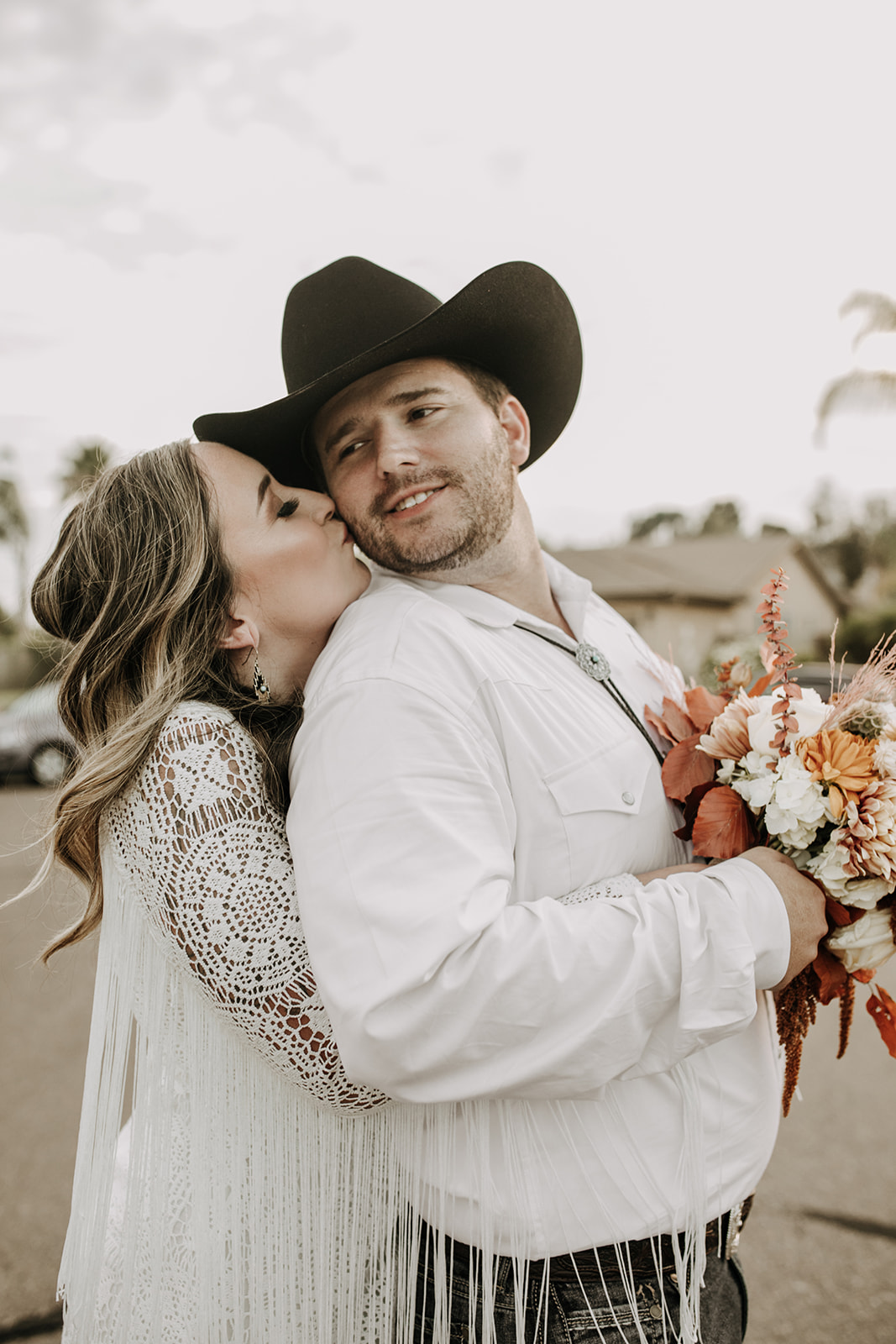 outdoor wedding backyard wedding wedding dress wedding florals western wedding rustic wedding small intimate backyard wedding bride and groom marriage just married wedding party wedding reception photos wedding photography wedding photographer San Diego wedding photographer sabrina kinsella