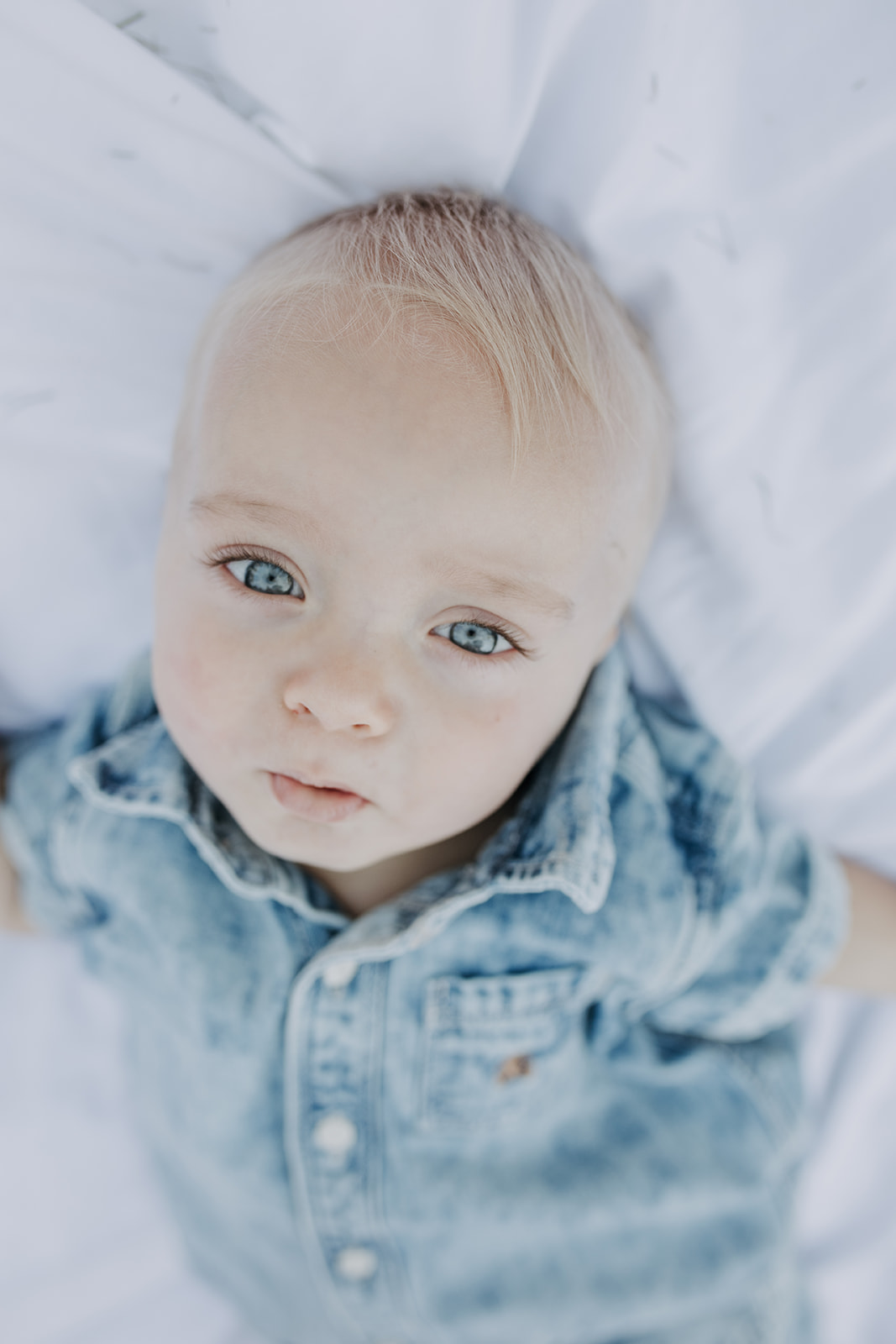 backyard mini session motherhood photo shoot mommy and me baby family photography San Diego family photographer Sabrina Kinsella Sabrinalynn photo