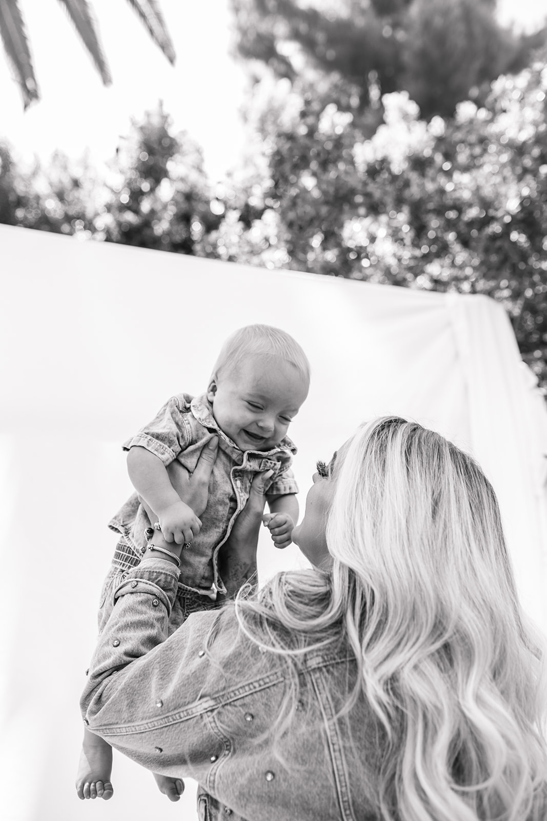 backyard mini session motherhood photo shoot mommy and me baby family photography San Diego family photographer Sabrina Kinsella Sabrinalynn photo