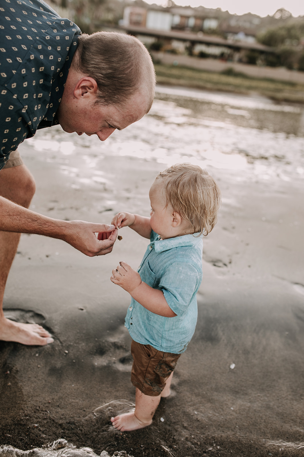 outdoor family session beach session in the water family photos summer photos family photo inspo San Diego family photographer Sabrina Kinsella sabrinalynnphoto