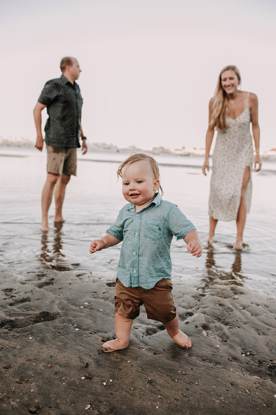 outdoor family session beach session in the water family photos summer photos family photo inspo San Diego family photographer Sabrina Kinsella sabrinalynnphoto