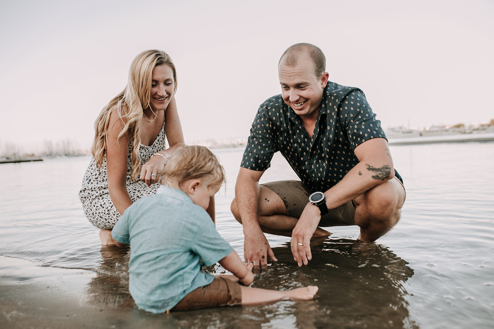 outdoor family session beach session in the water family photos summer photos family photo inspo San Diego family photographer Sabrina Kinsella sabrinalynnphoto