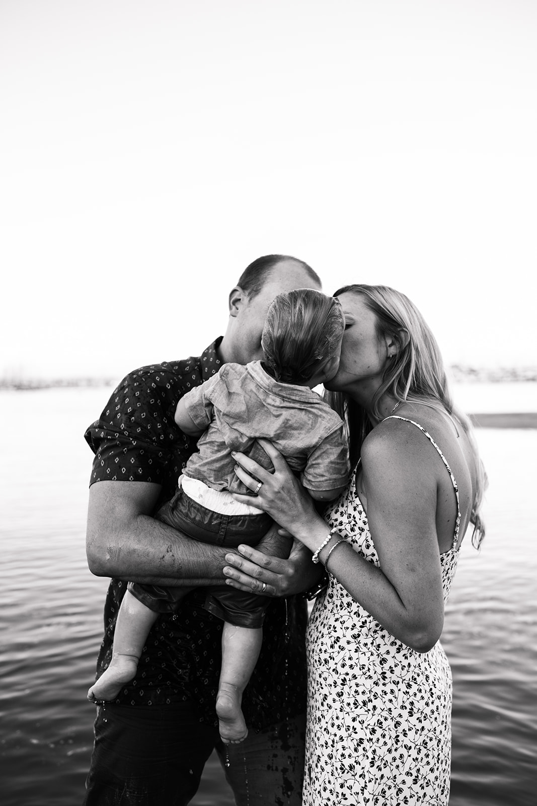 outdoor family session beach session in the water family photos summer photos family photo inspo San Diego family photographer Sabrina Kinsella sabrinalynnphoto