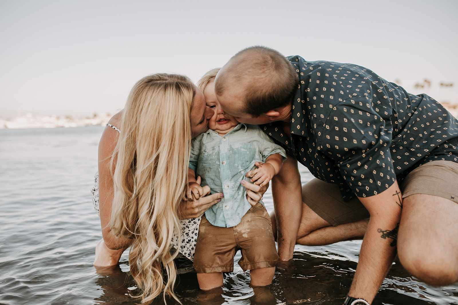 outdoor family session beach session in the water family photos summer photos family photo inspo San Diego family photographer Sabrina Kinsella sabrinalynnphoto