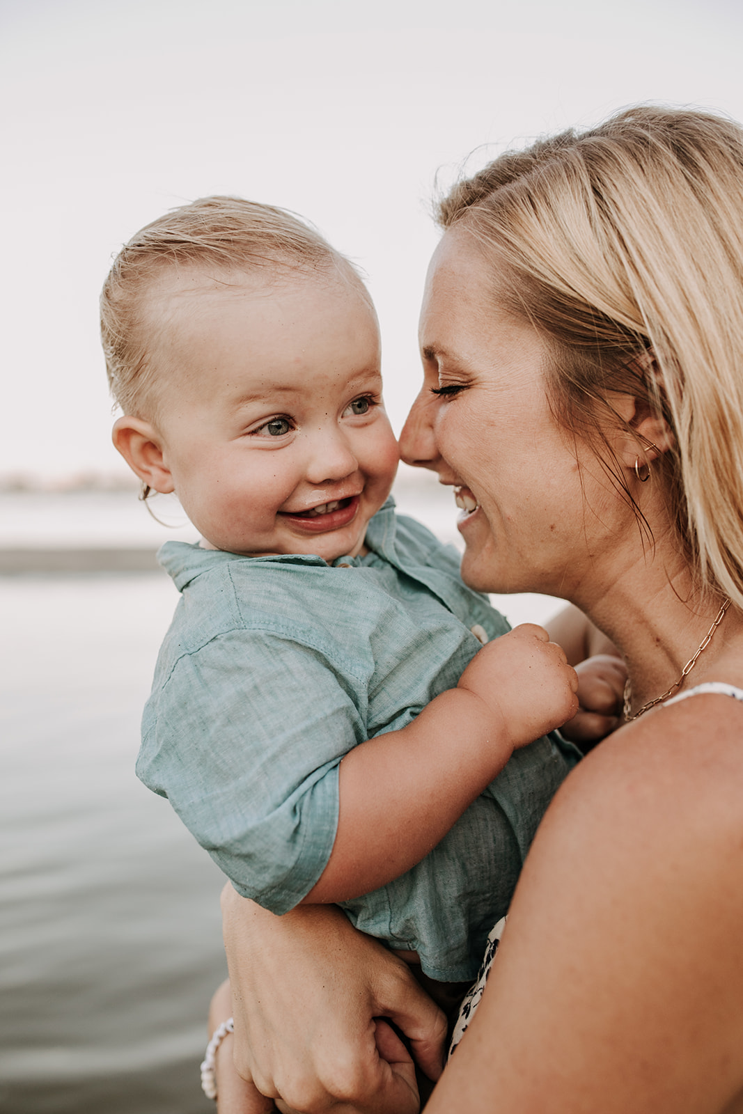 outdoor family session beach session in the water family photos summer photos family photo inspo San Diego family photographer Sabrina Kinsella sabrinalynnphoto