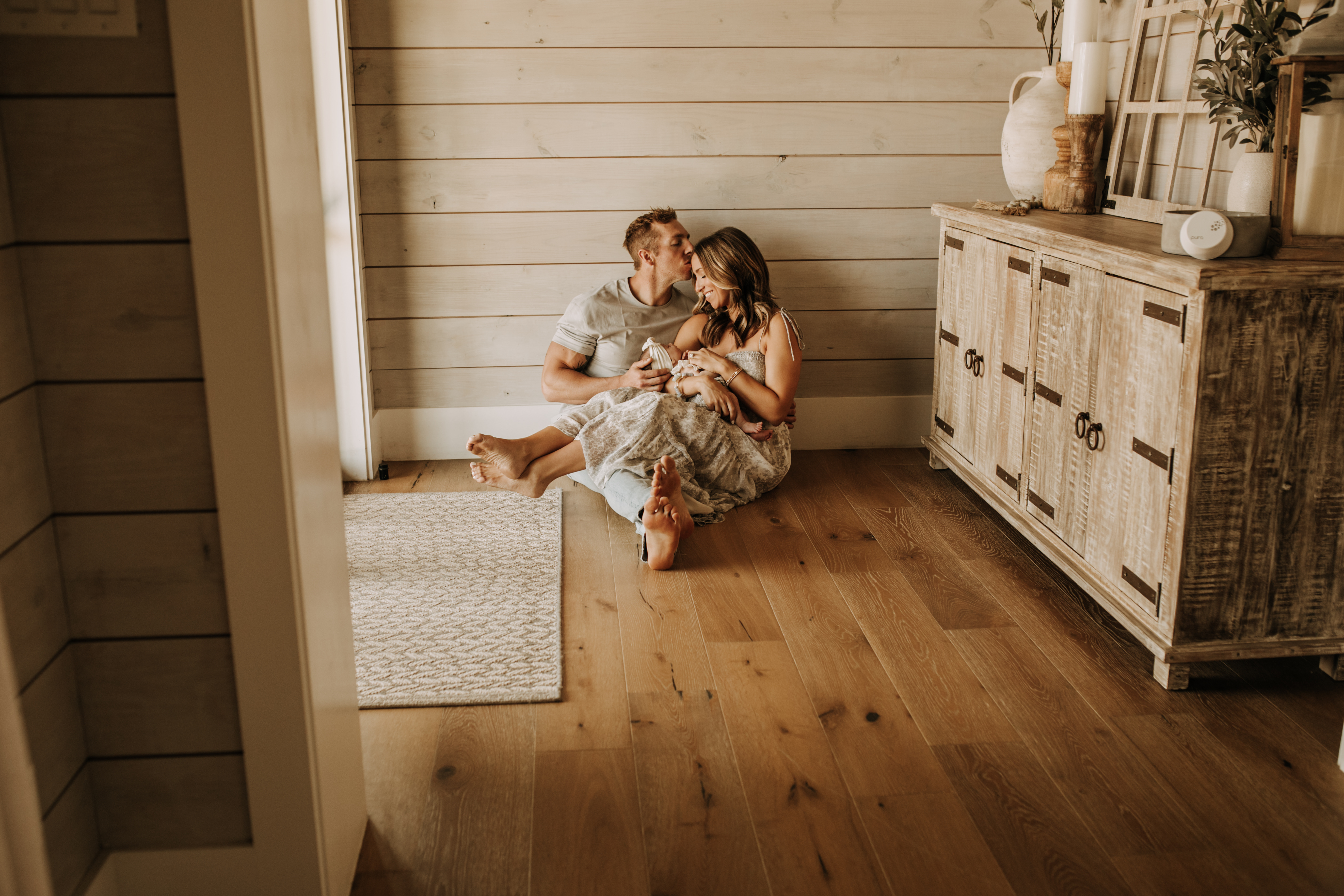 in home newborn session warm in home family photos 