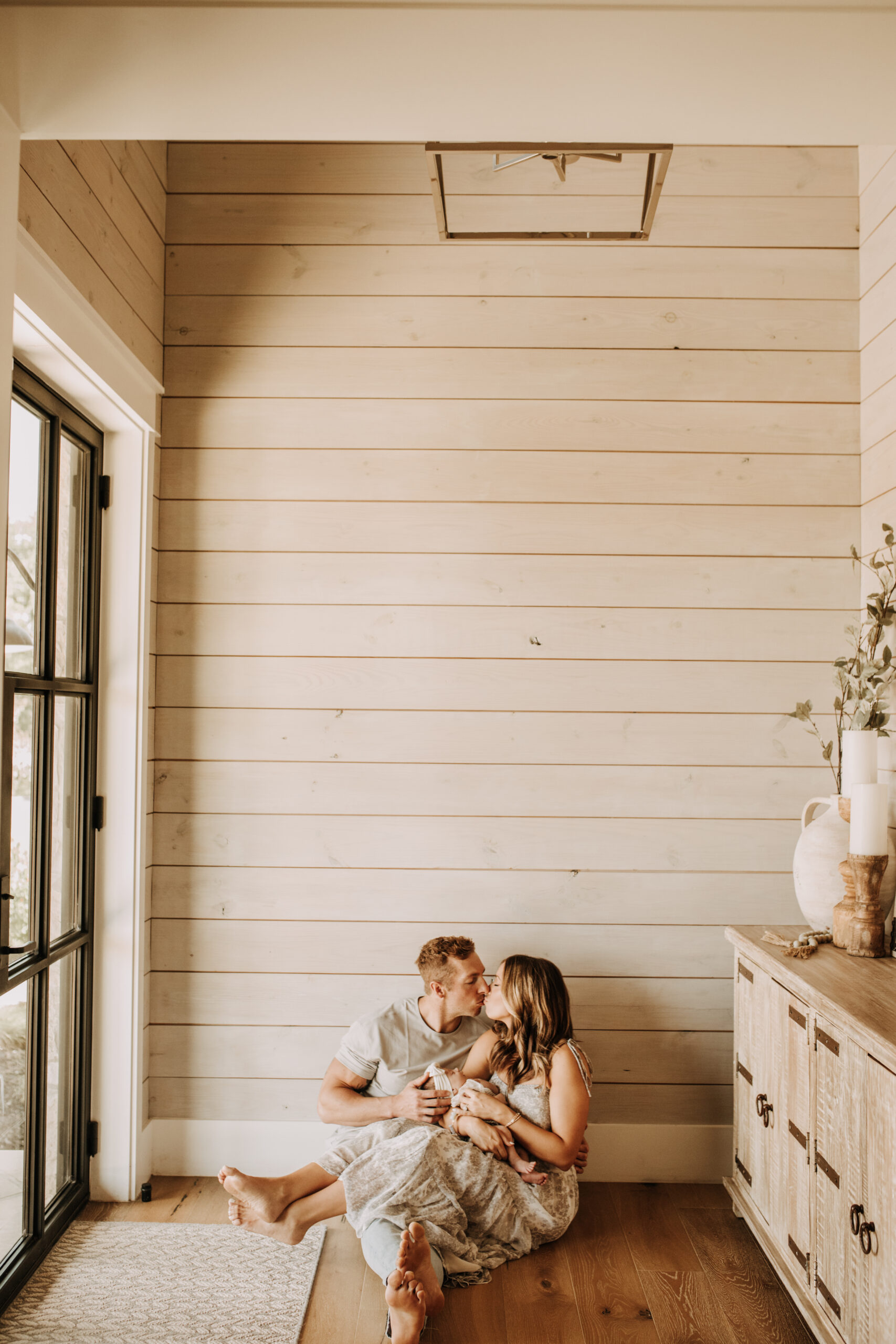 in home newborn session warm in home family photos