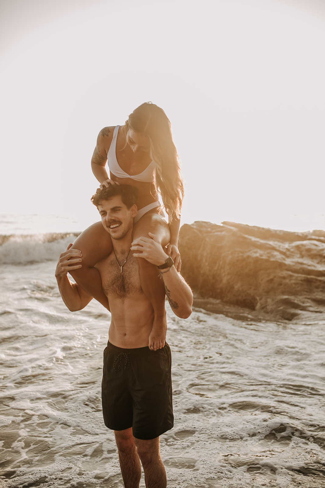 beach San Diego sunset golden hour beach couples photoshoot couples session San Diego couples photographer Sabrina Kinsella