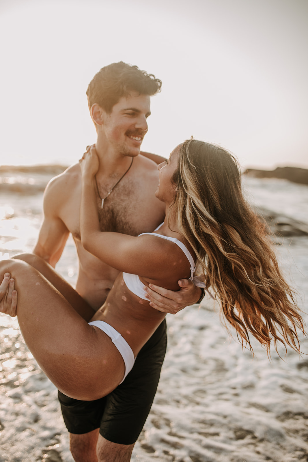 beach San Diego sunset golden hour beach couples photoshoot couples session San Diego couples photographer Sabrina Kinsella