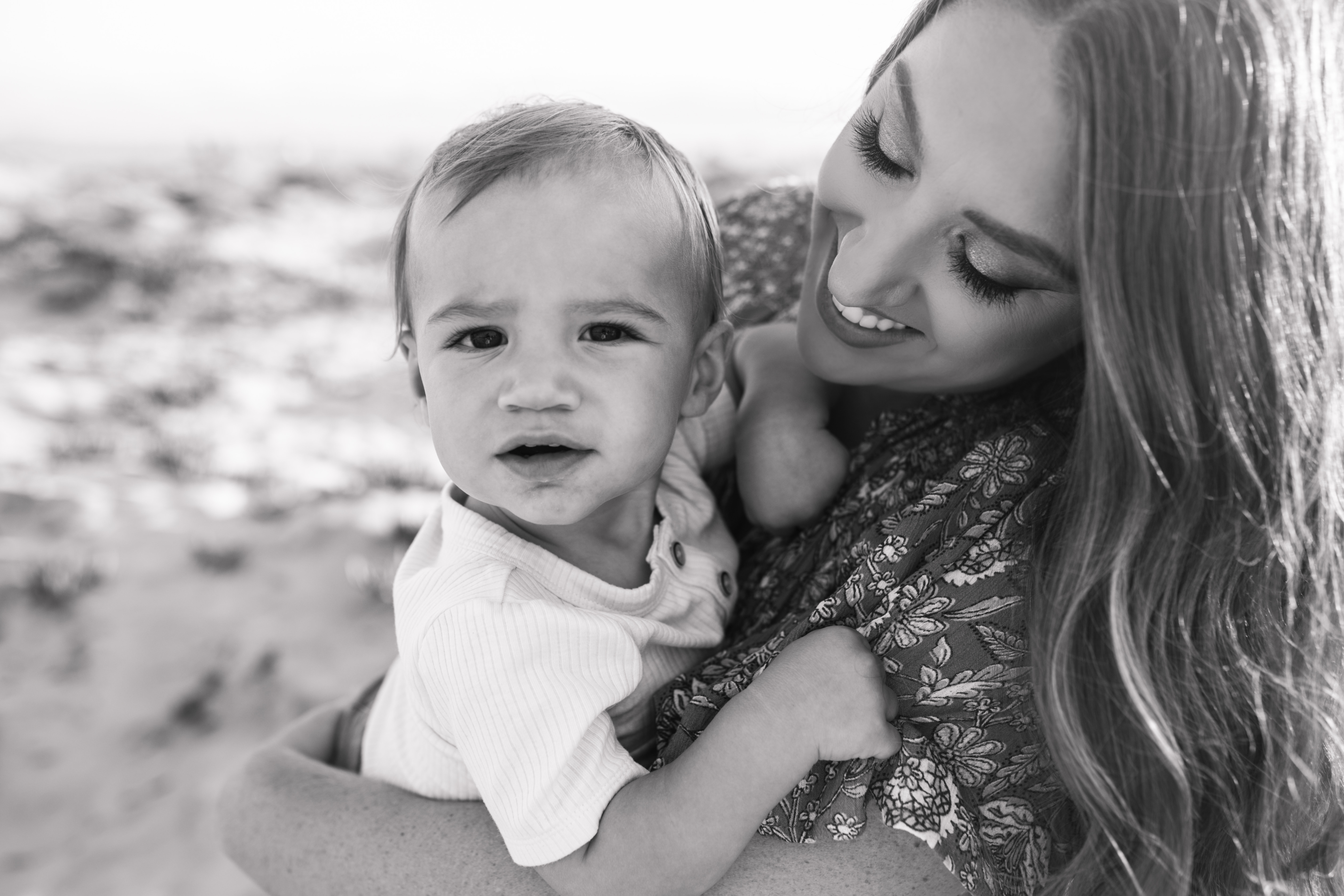 beach family photos outdoor family photos beach golden hour sunset photos San Diego family photographer Sabrina kinsella sabrinalynnphoto