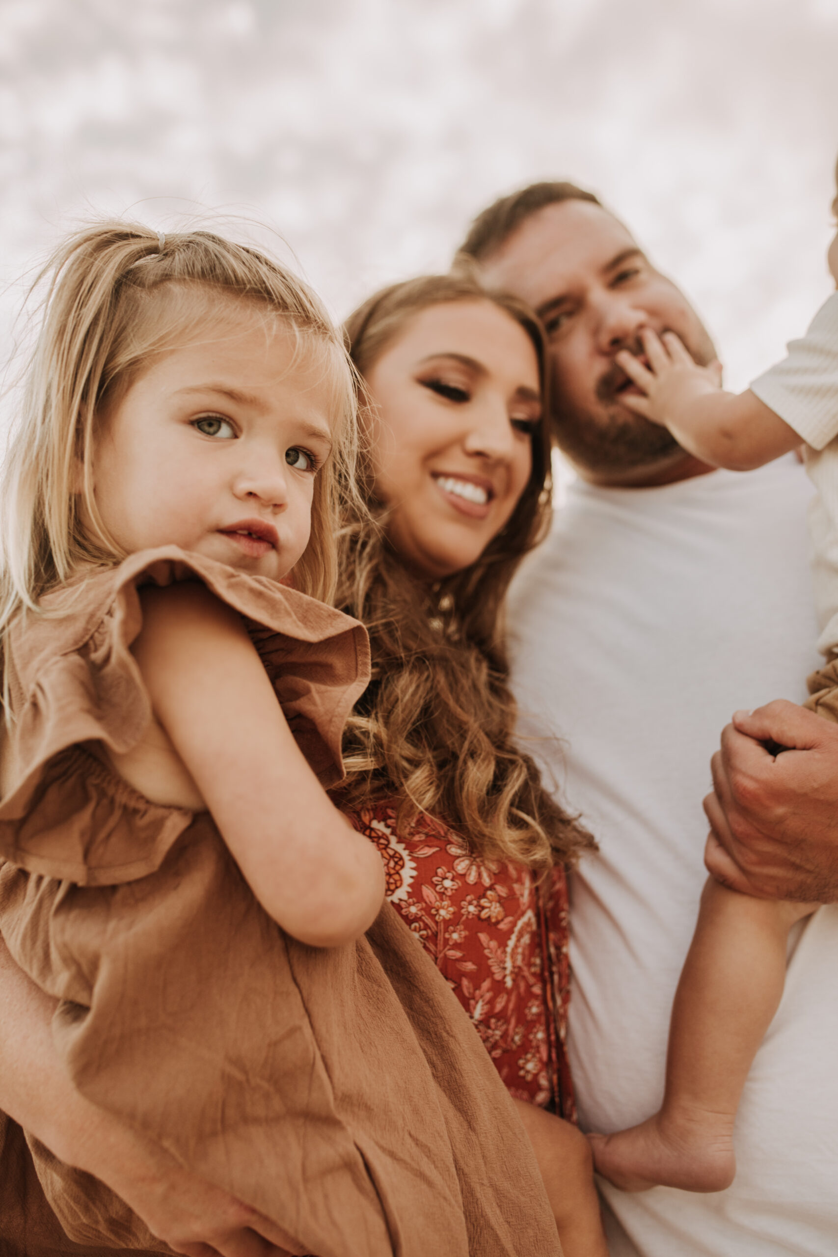 beach family photos outdoor family photos beach golden hour sunset photos San Diego family photographer Sabrina kinsella sabrinalynnphoto