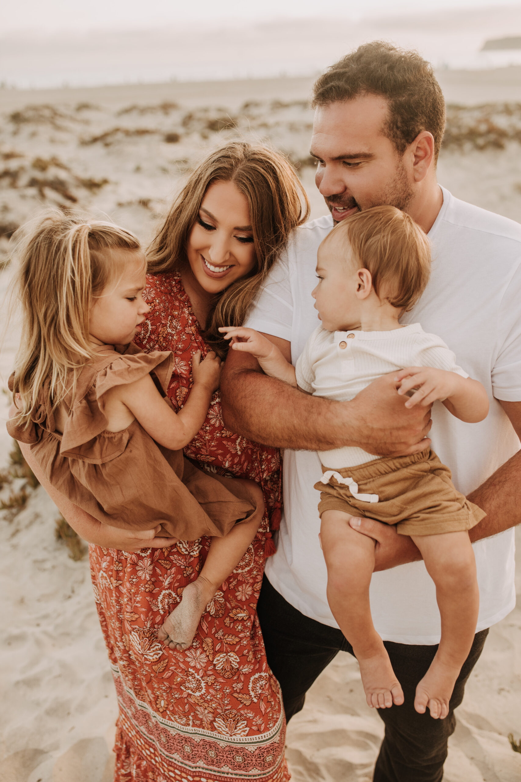 beach family photos outdoor family photos beach golden hour sunset photos San Diego family photographer Sabrina kinsella sabrinalynnphoto