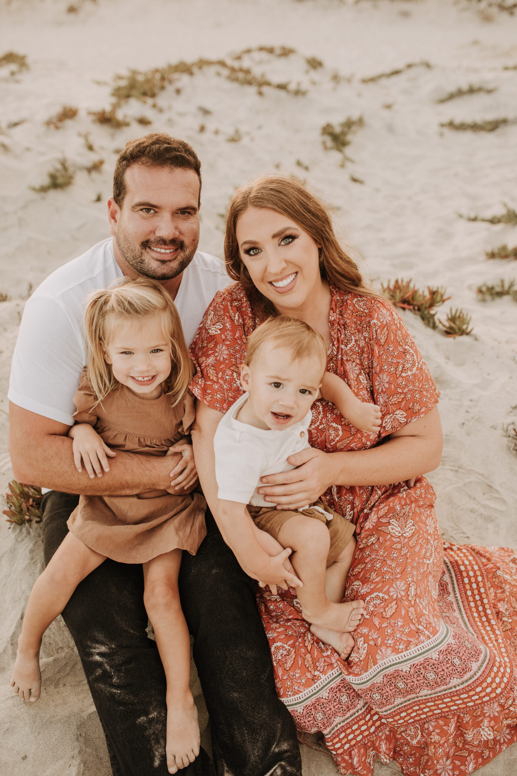 beach family photos outdoor family photos beach golden hour sunset photos San Diego family photographer Sabrina kinsella sabrinalynnphoto