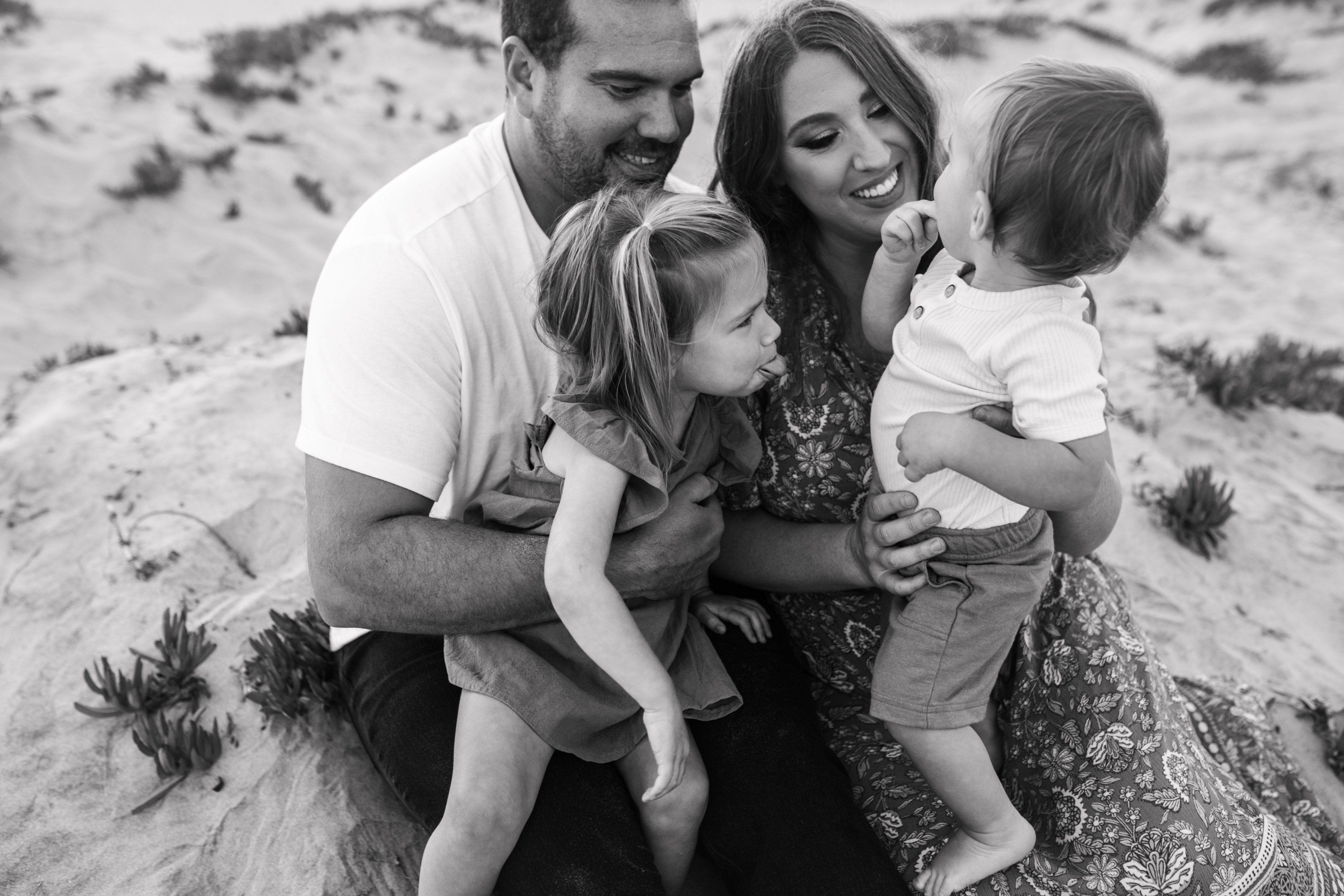 beach family photos outdoor family photos beach golden hour sunset photos San Diego family photographer Sabrina kinsella sabrinalynnphoto