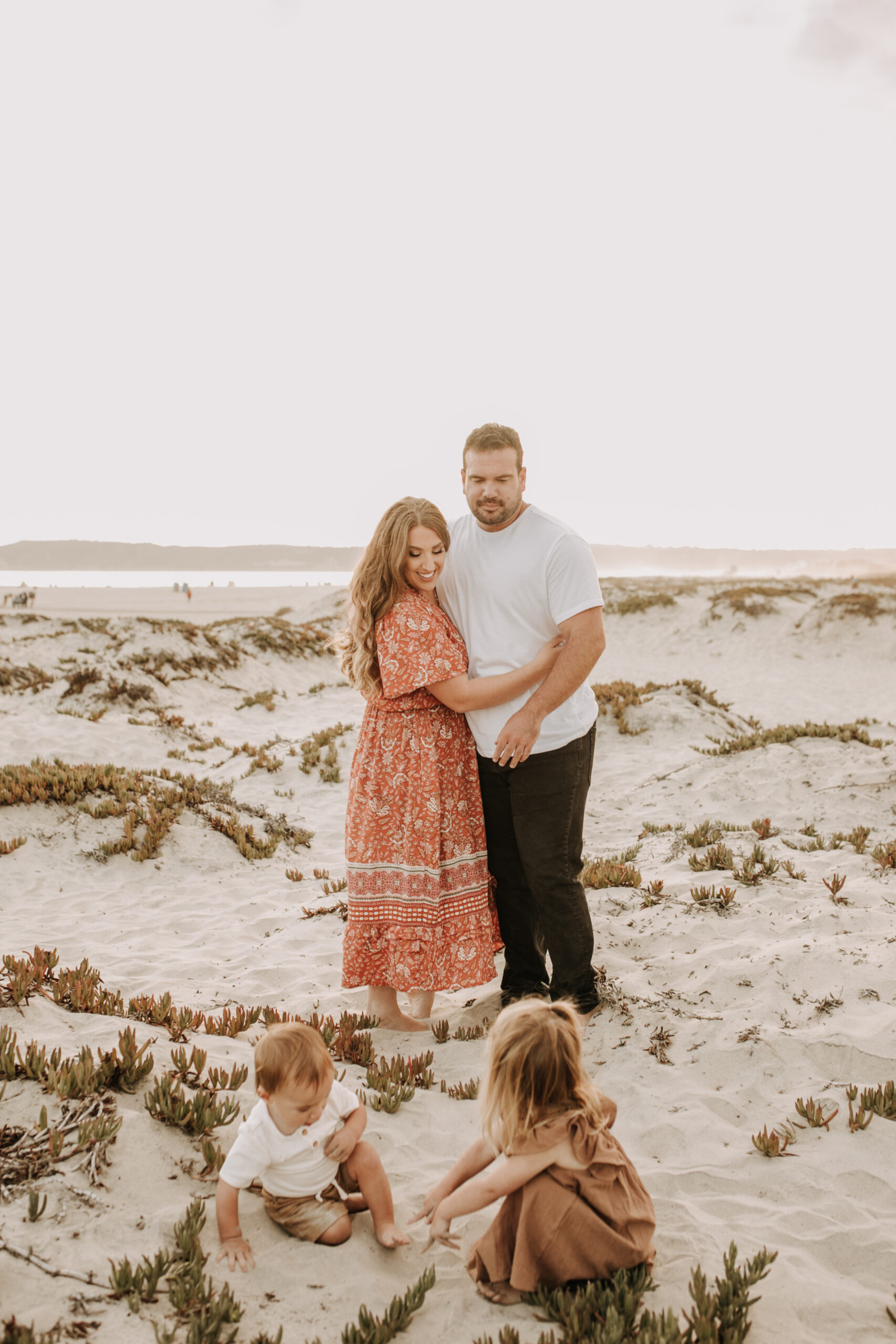 A beautiful, dreamy beach family session with my beautiful friend Kaylyn. I can't believe I've known her for almost 9 years! Such a freaking GORGEOUS family she has and I'm not joking when I say that this is a family photoshoot I have been looking forward to for actual YEARS now!