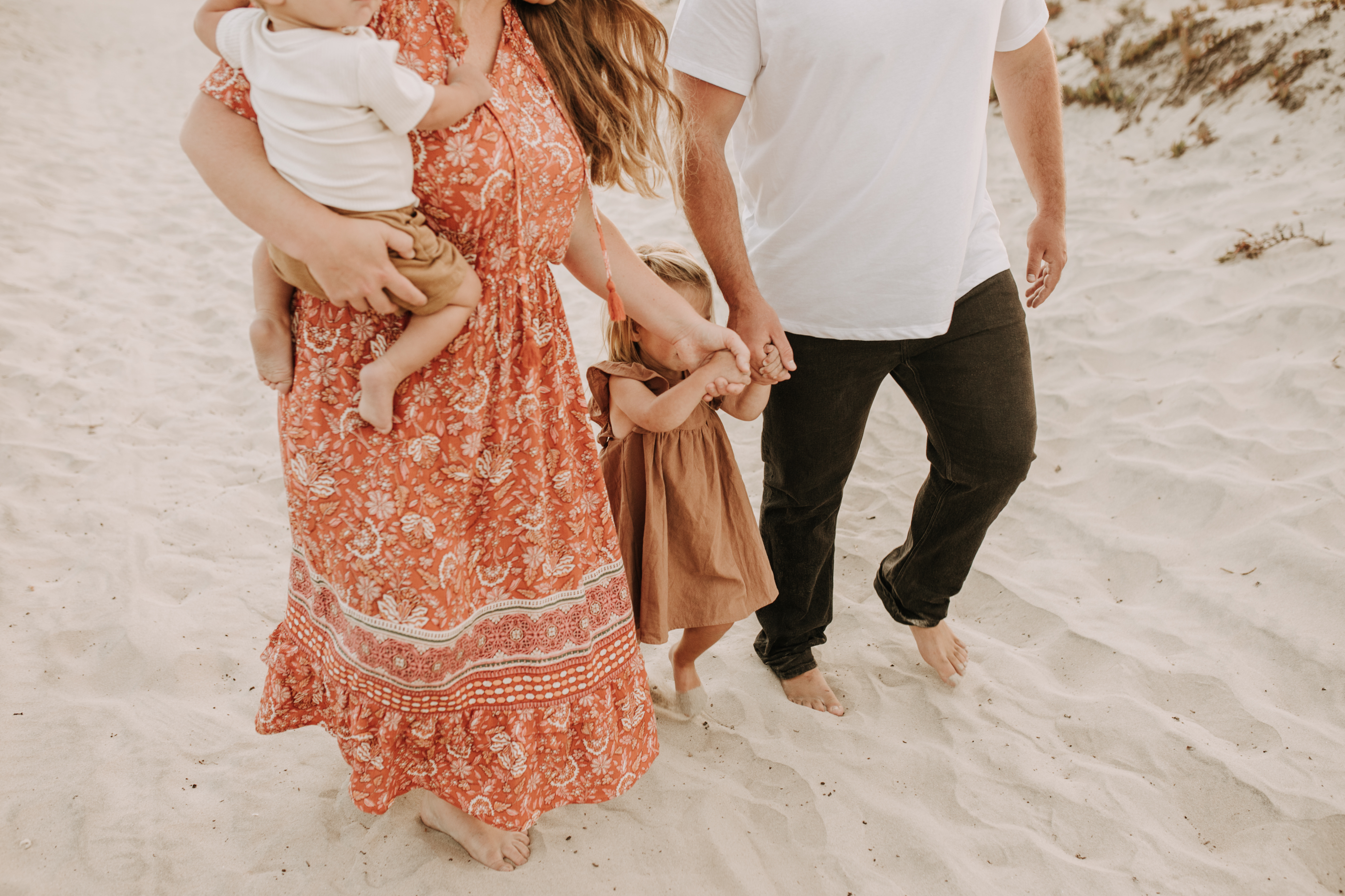 A beautiful, dreamy beach family session with my beautiful friend Kaylyn. I can't believe I've known her for almost 9 years! Such a freaking GORGEOUS family she has and I'm not joking when I say that this is a family photoshoot I have been looking forward to for actual YEARS now!