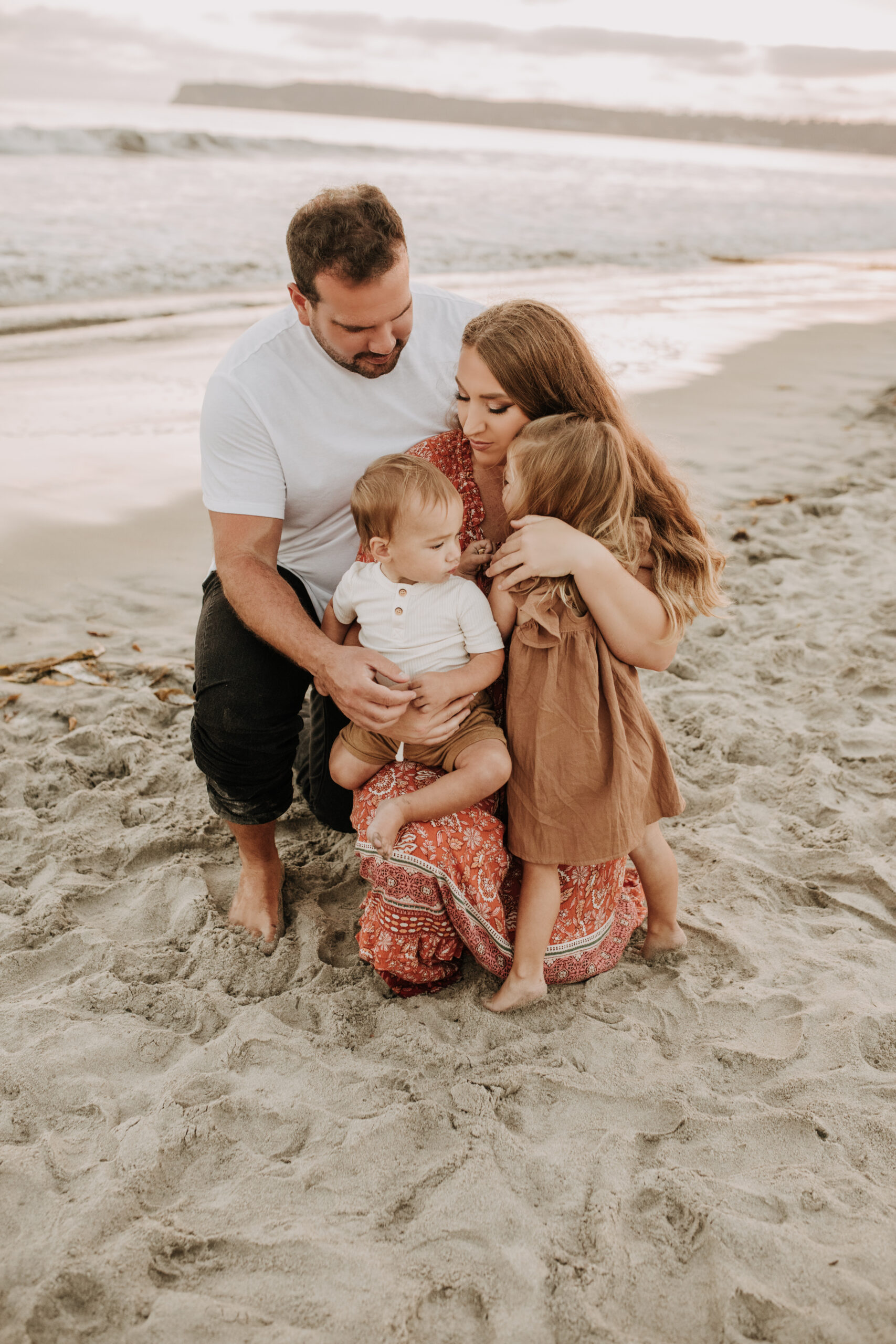 A beautiful, dreamy beach family session with my beautiful friend Kaylyn. I can't believe I've known her for almost 9 years! Such a freaking GORGEOUS family she has and I'm not joking when I say that this is a family photoshoot I have been looking forward to for actual YEARS now!