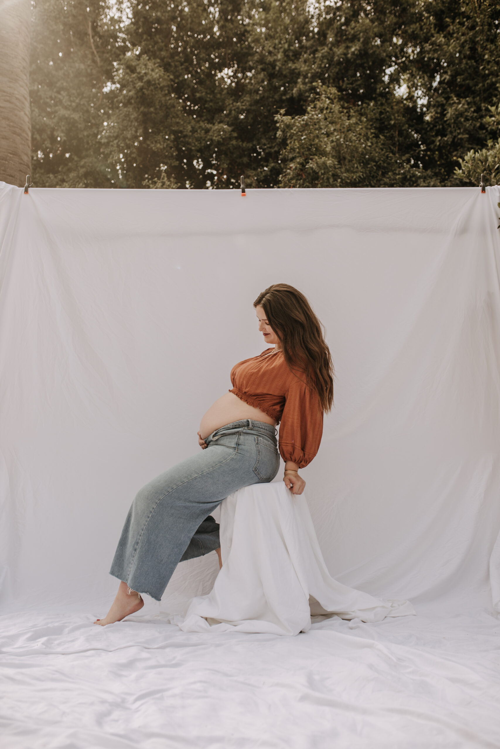 backyard mini maternity photoshoot mama mini la mesa california San Diego maternity photographer lifestyle photographer