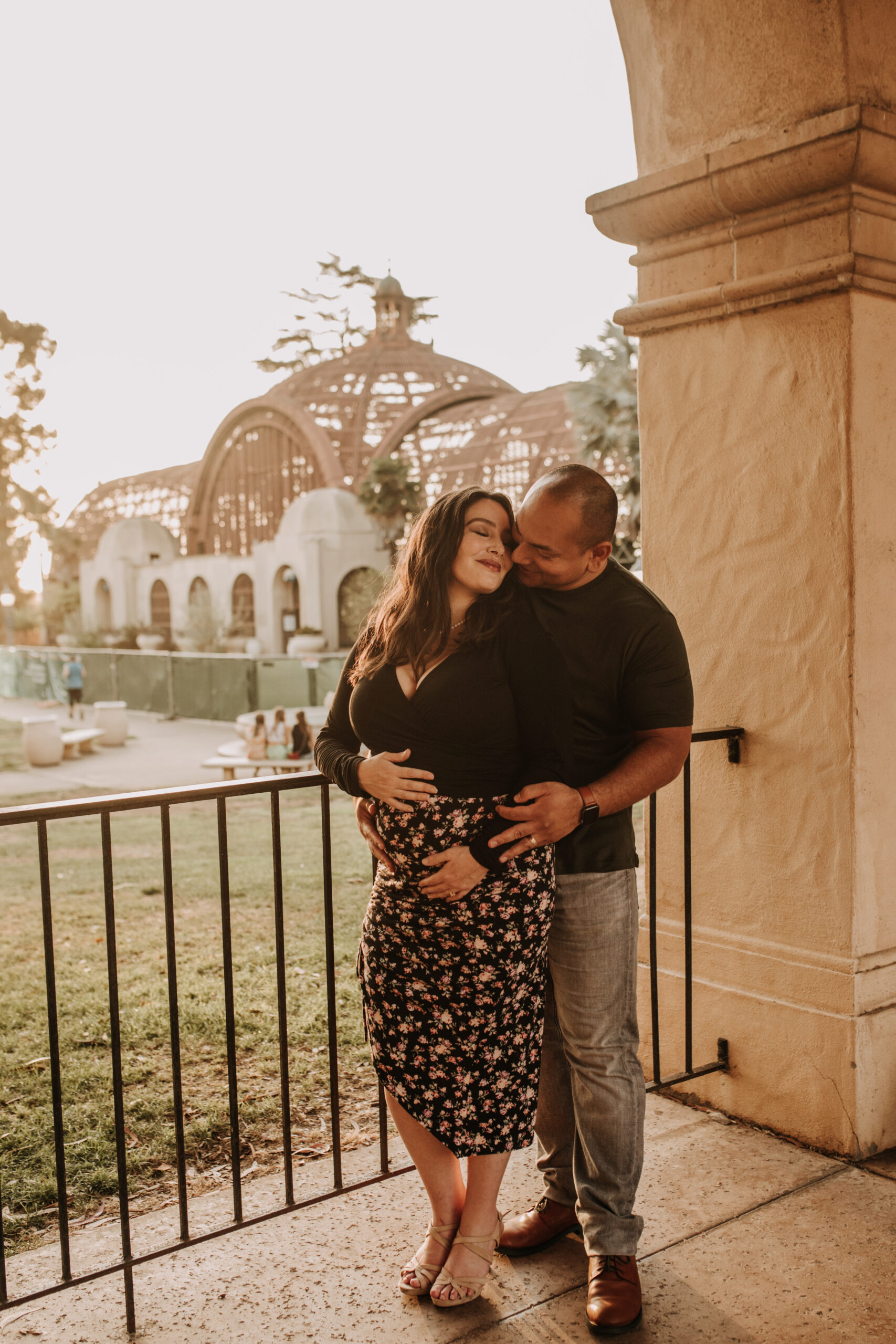 outdoor maternity Balboa park couples photos maternity photoshoot San Diego maternity photographer Sabrina Kinsella sabrinalynnphoto pregnancy motherhood