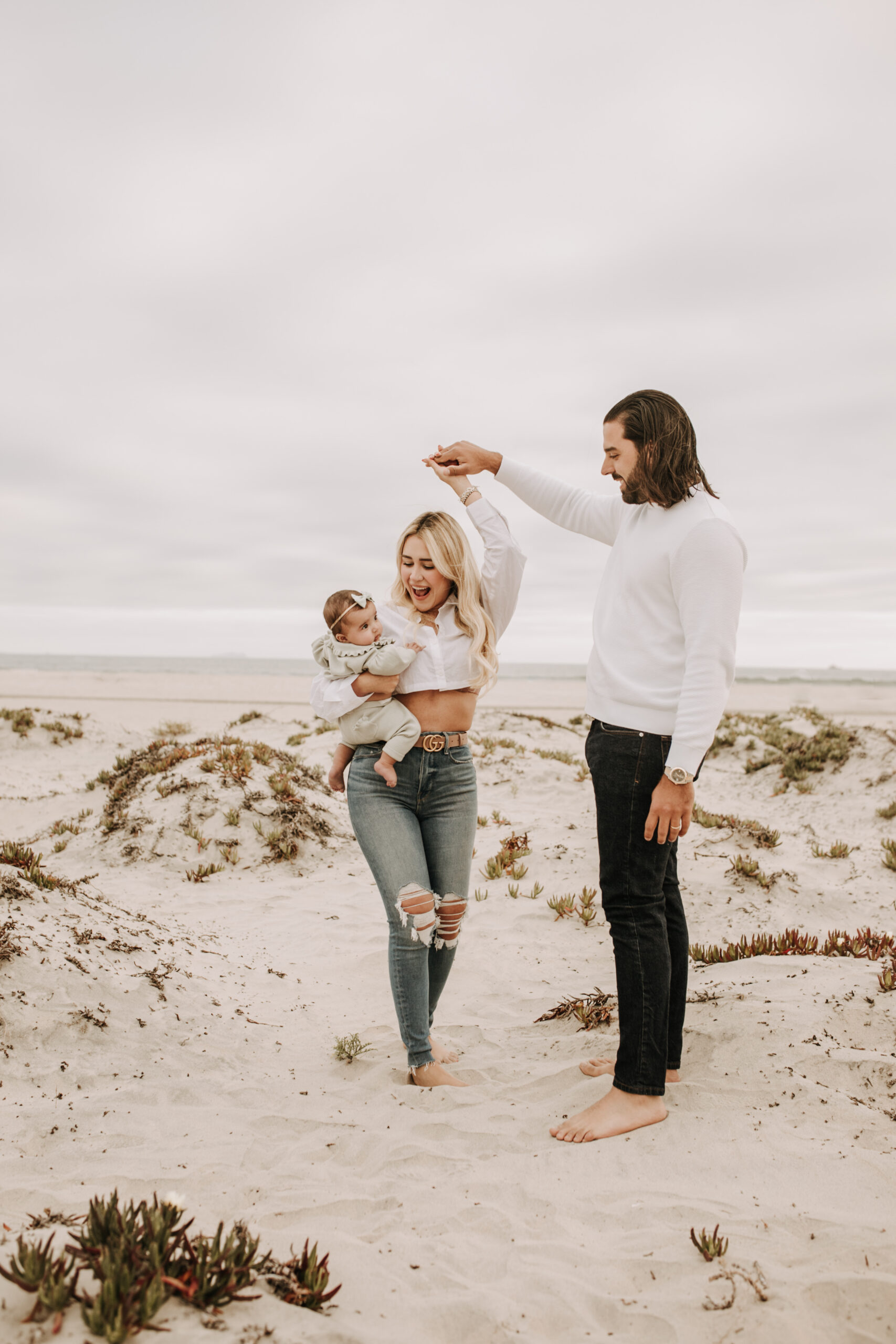 family beach session family photos on beach cloudy day beach family photoshoot San Diego family photographer Sabrina kinsella abrinalynnphoto