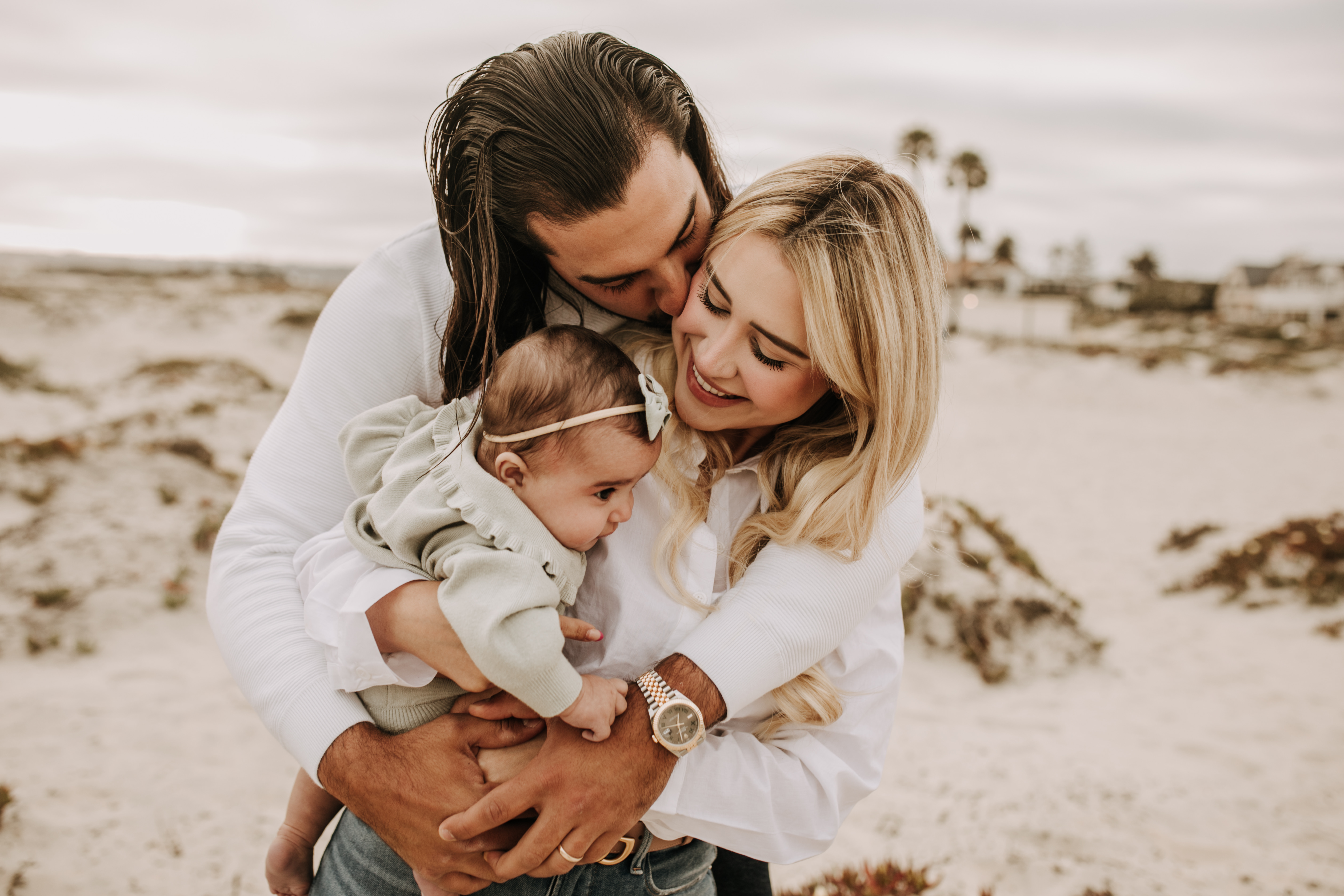 family beach session family photos on beach cloudy day beach family photoshoot San Diego family photographer Sabrina kinsella abrinalynnphoto