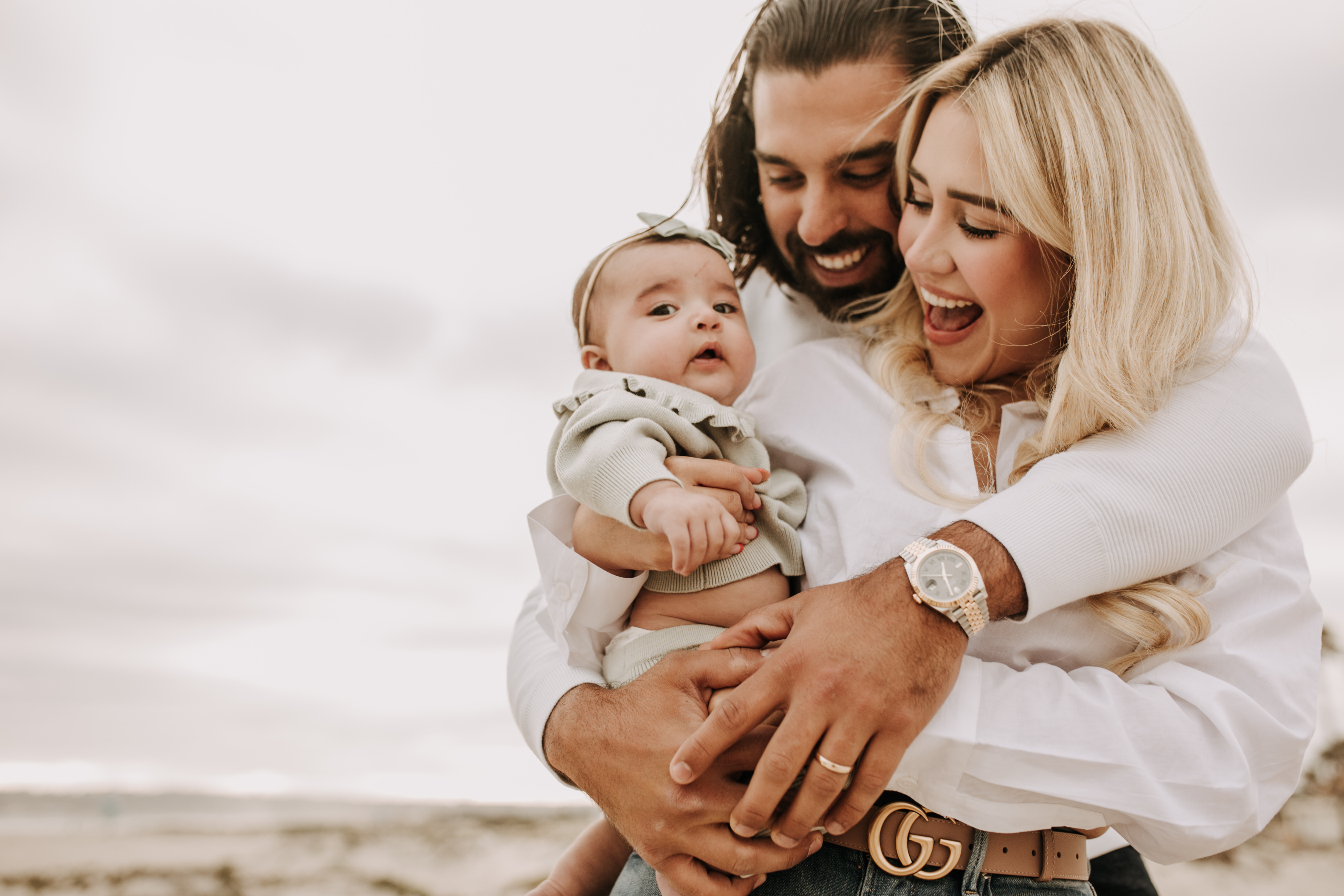 family beach session family photos on beach cloudy day beach family photoshoot San Diego family photographer Sabrina kinsella abrinalynnphoto