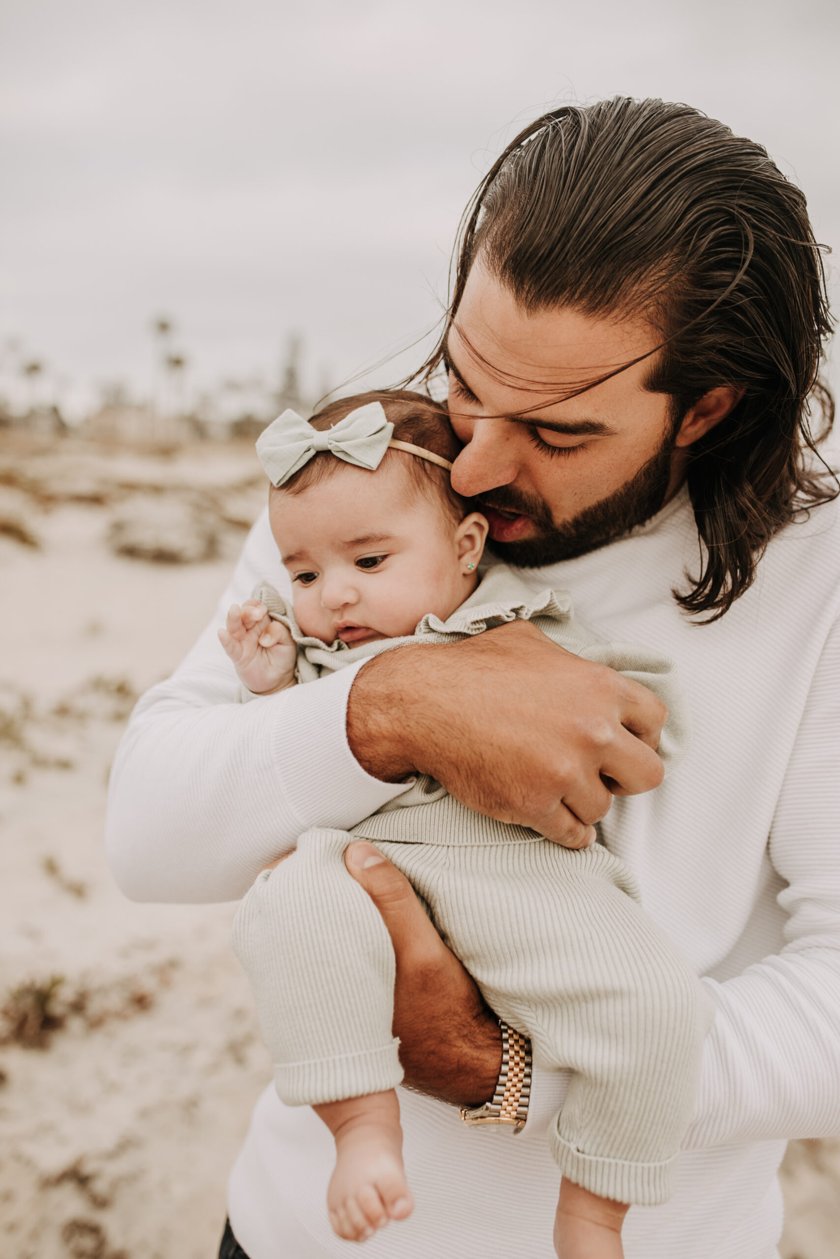 family beach session family photos on beach cloudy day beach family photoshoot San Diego family photographer Sabrina kinsella abrinalynnphoto